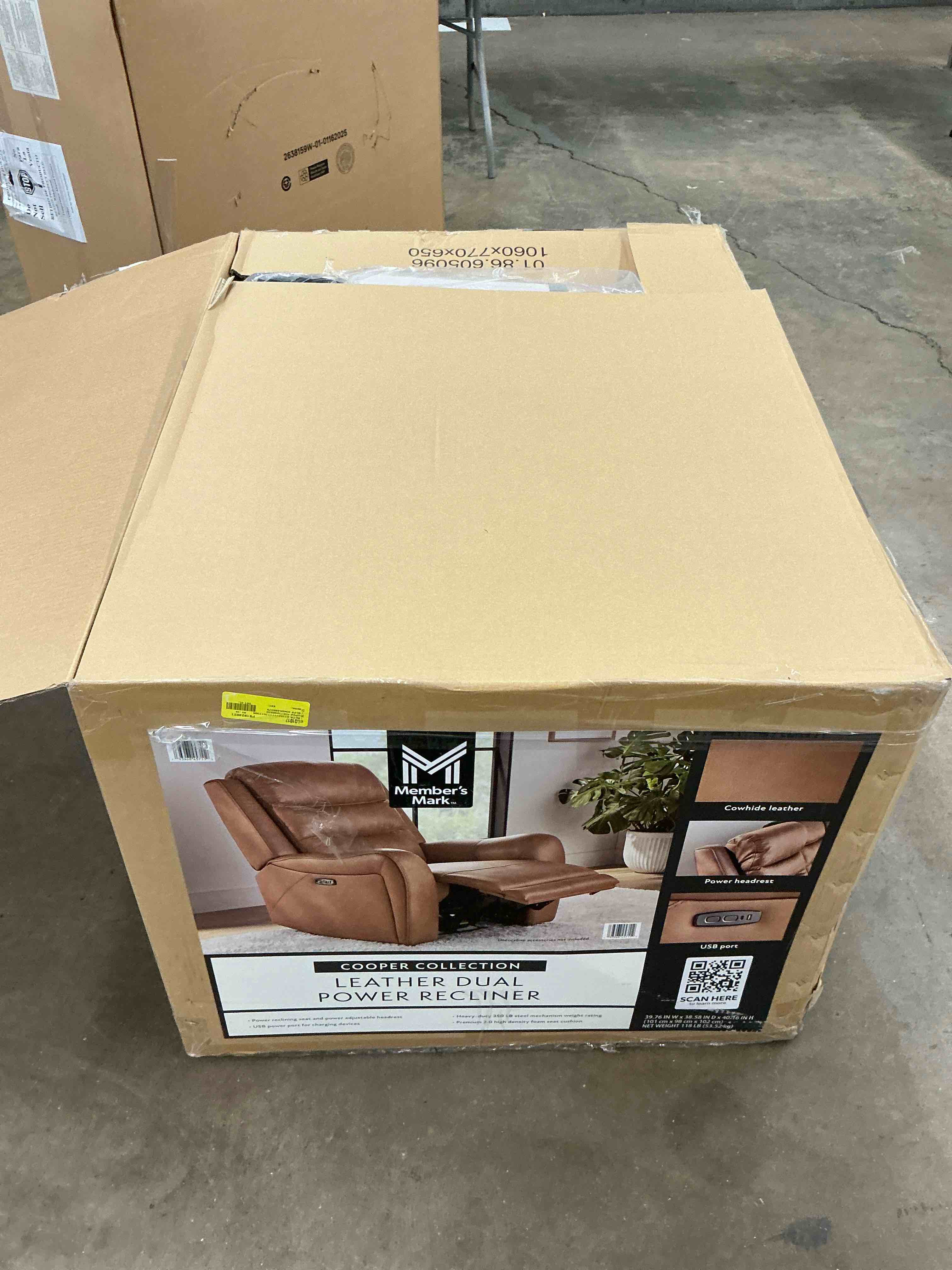 Recliner's and More At Seymour!