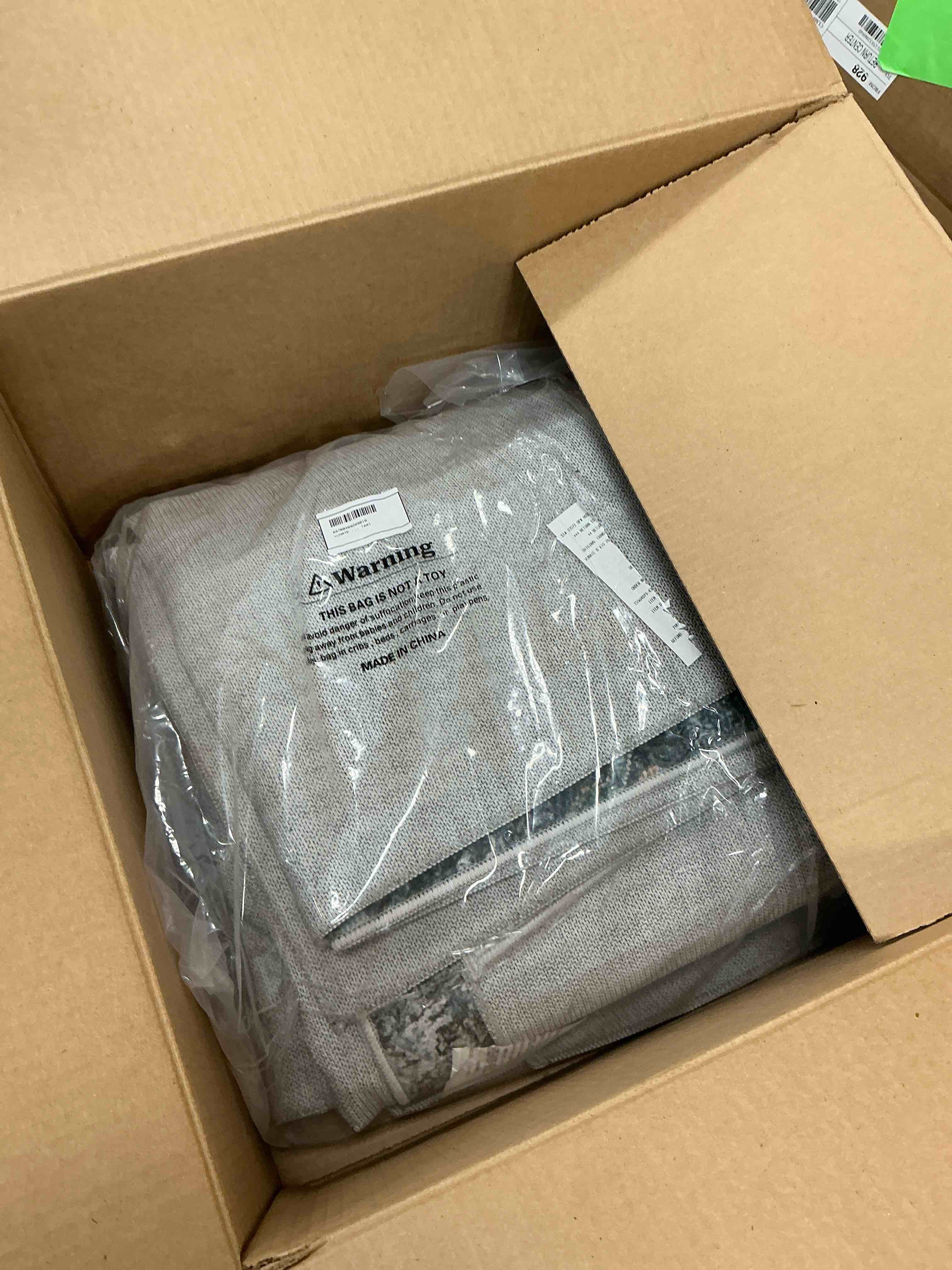 https://s3.amazonaws.com/lotting-images-prod/EmanualPiazza/PNK3436122_1760106744274.jpeg