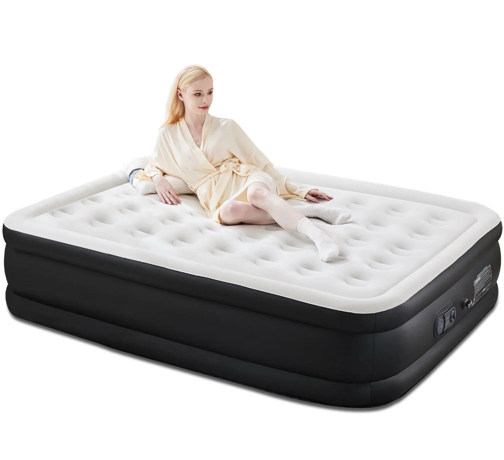  Queen Size Air Mattress Bed with Built- in Pump Blow Up Mattresses for Camping, Indoor Colchon, Guests Air Bed