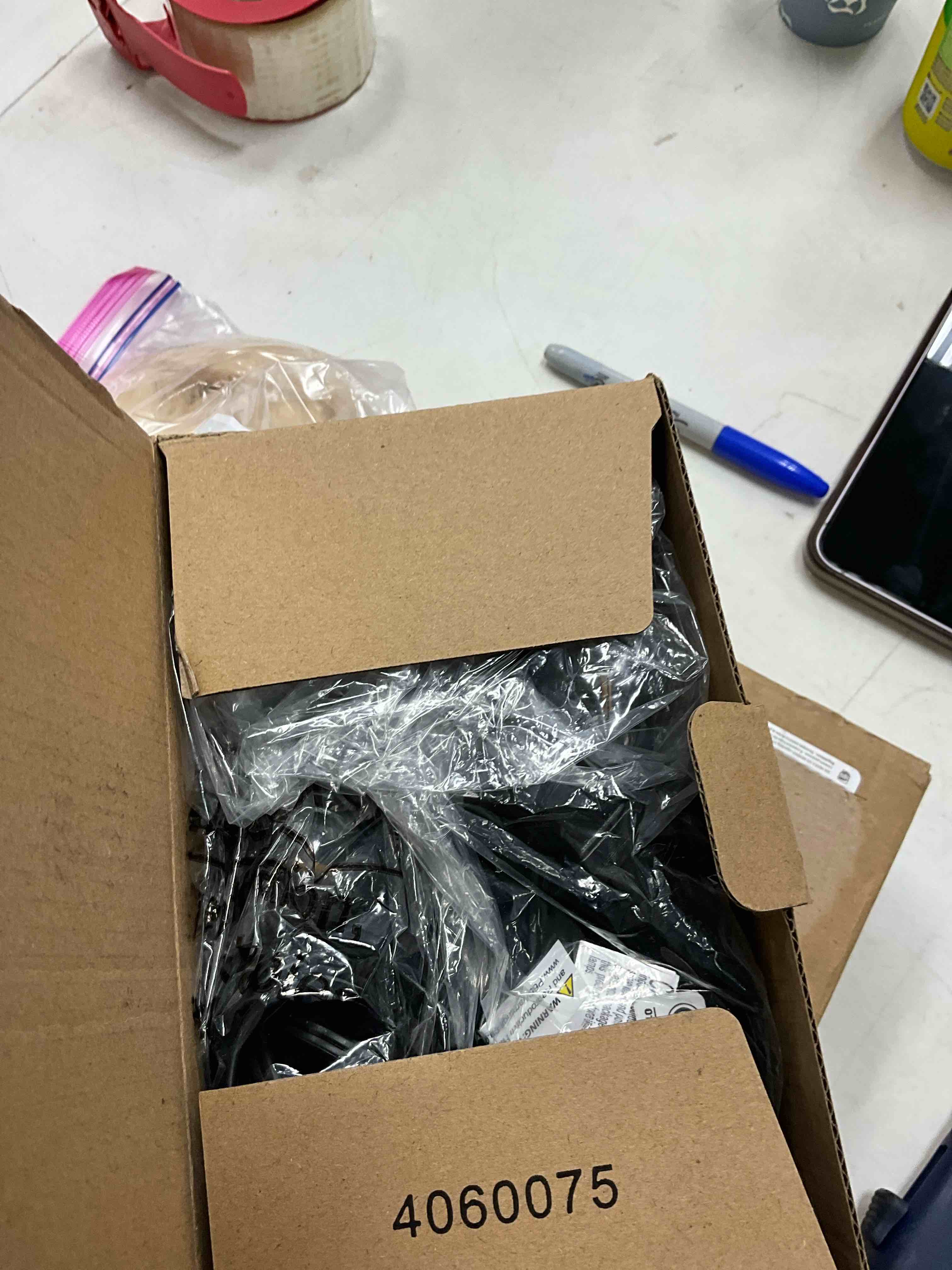 https://s3.amazonaws.com/lotting-images-prod/EmanualPiazza/PNK3436239_1760197861195.jpeg