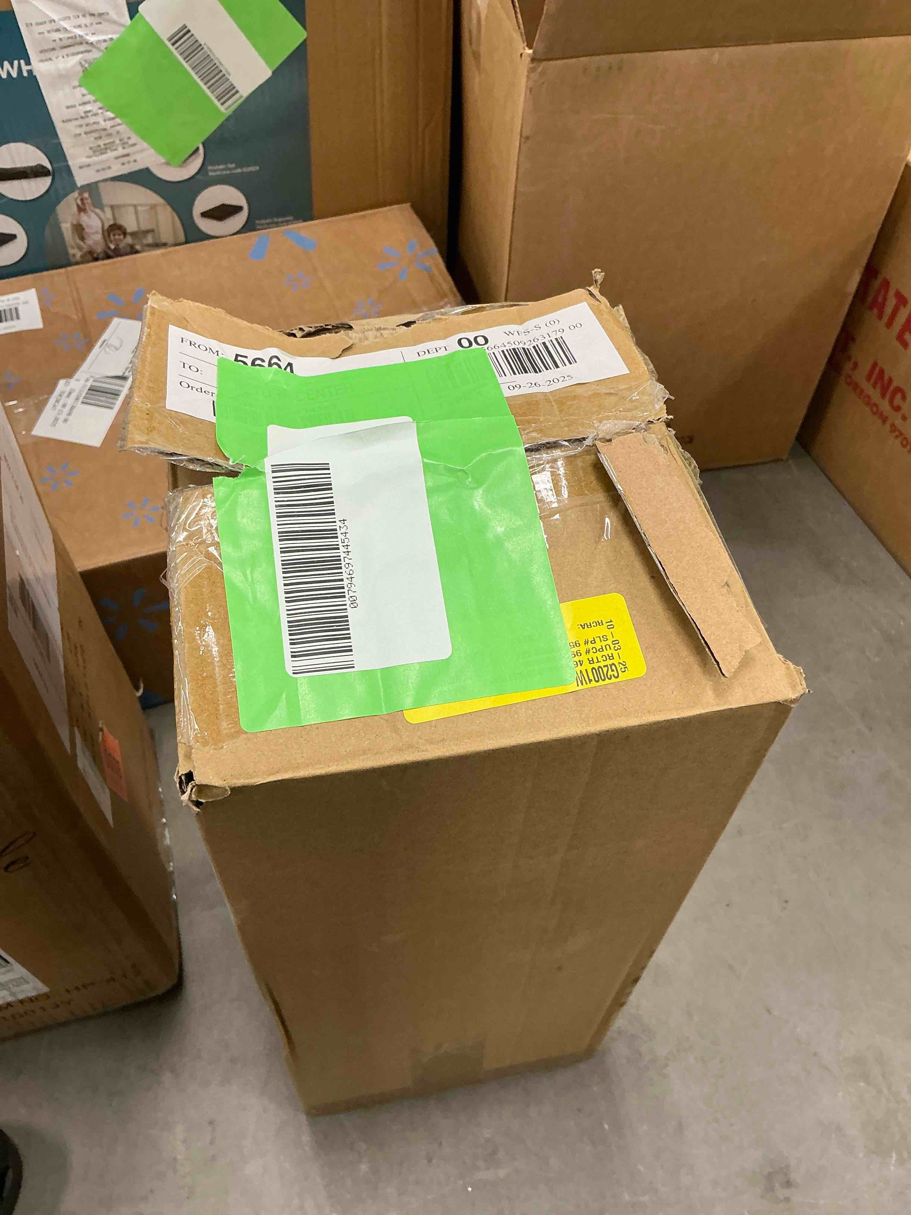 https://s3.amazonaws.com/lotting-images-prod/EmanualPiazza/PNK3436684_1760626897007.jpeg