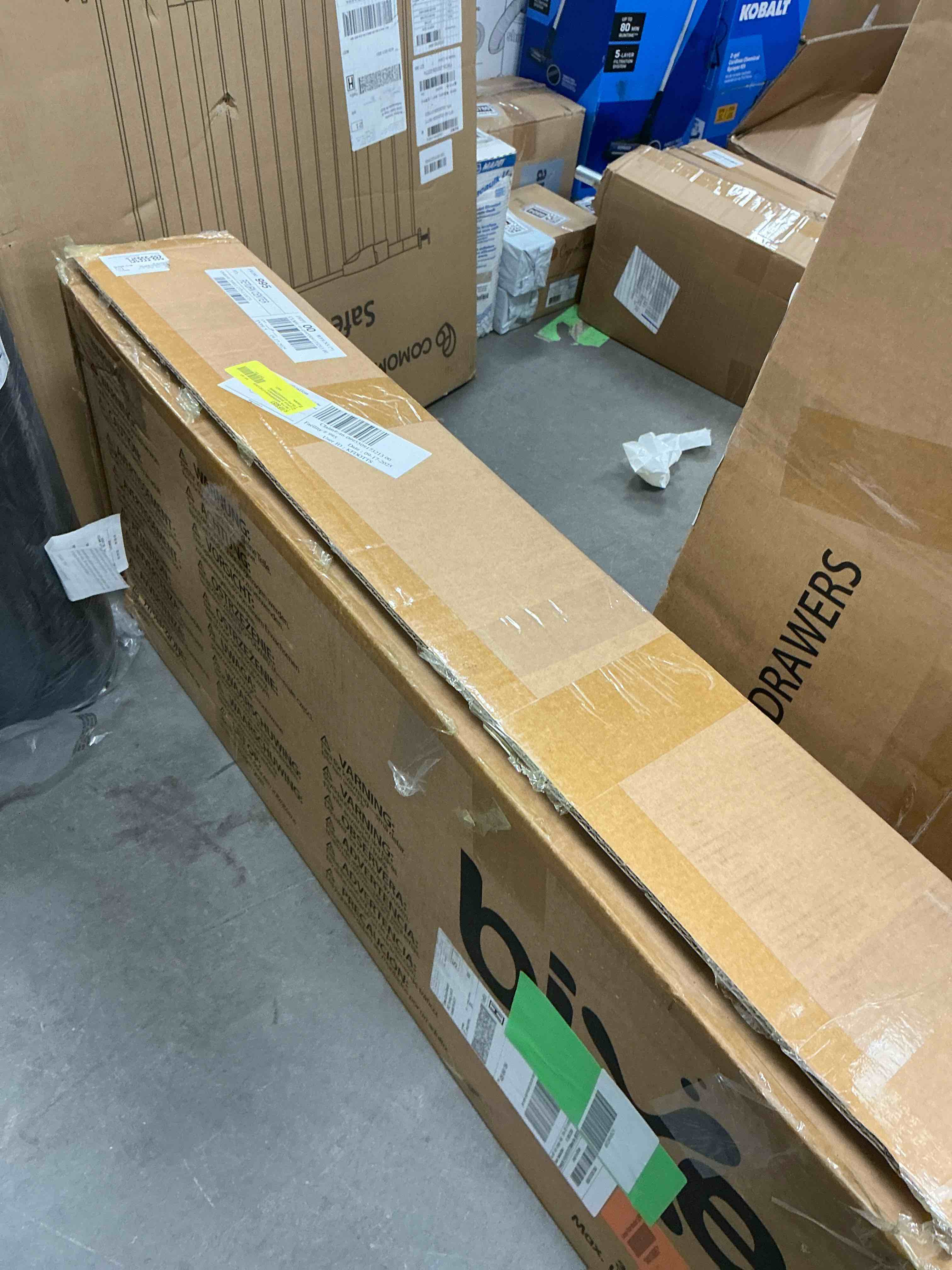 https://s3.amazonaws.com/lotting-images-prod/EmanualPiazza/PNK3436709_1760631008342.jpeg