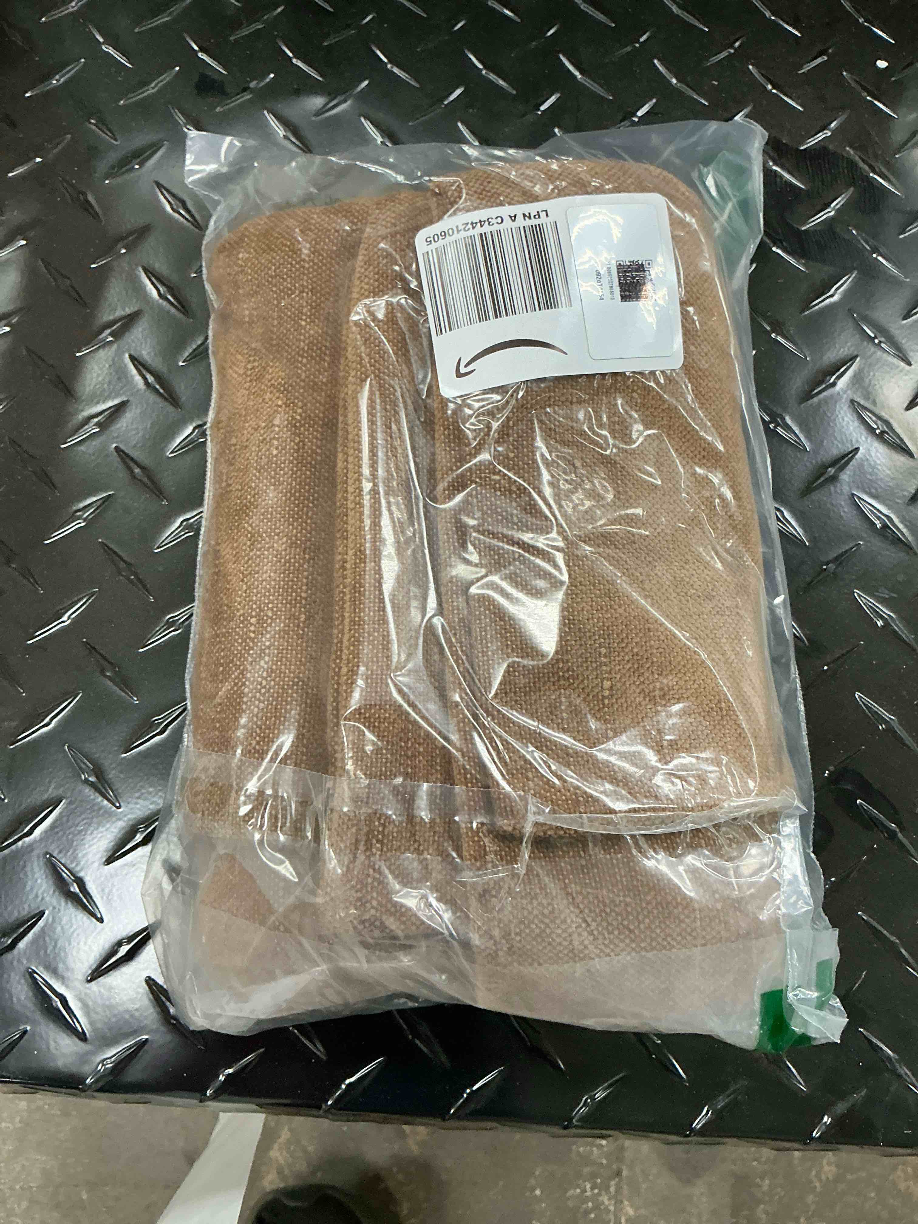 https://s3.amazonaws.com/lotting-images-prod/EmanualPiazza/PNK3436750_1760627319644.jpeg