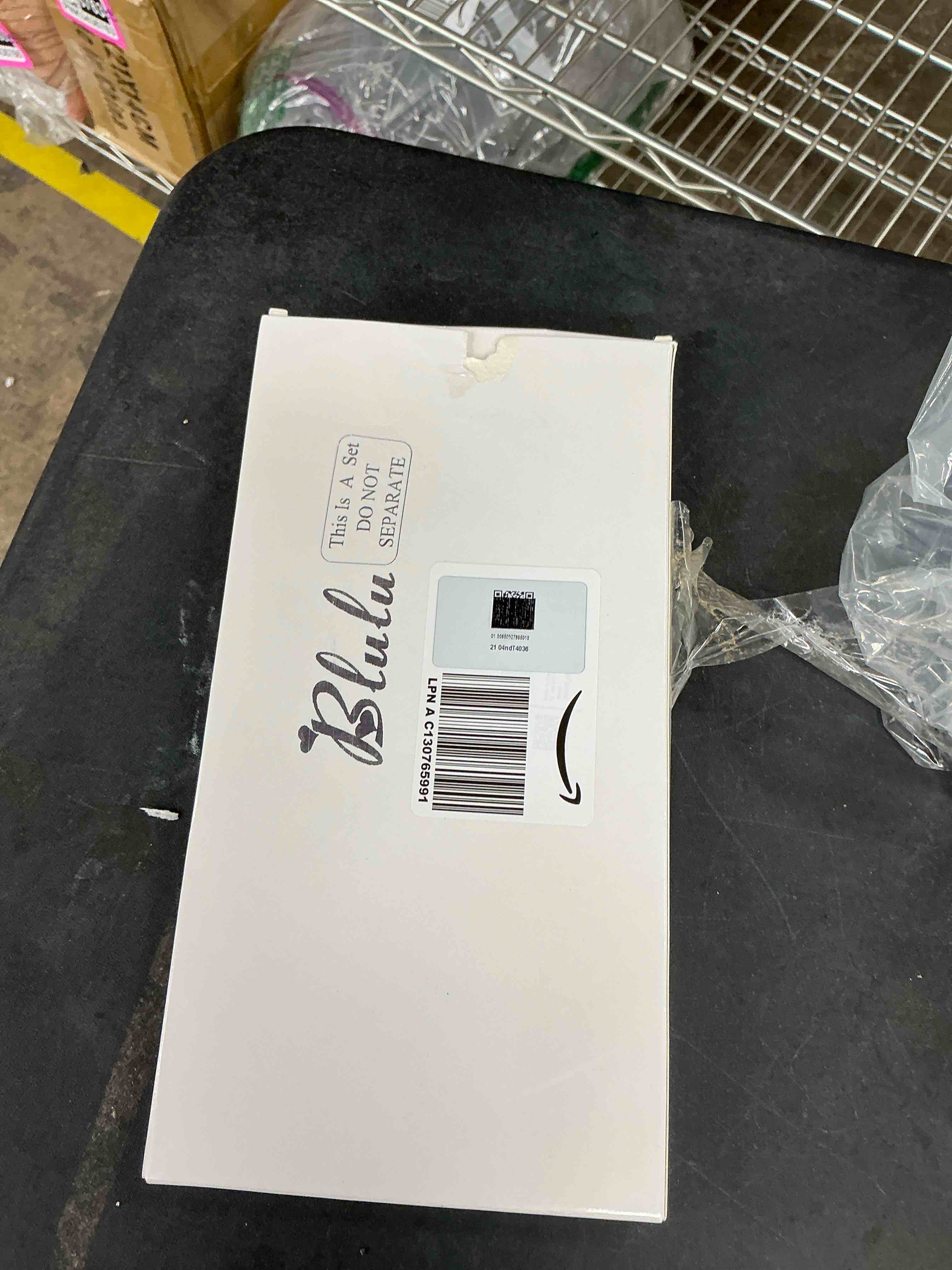 https://s3.amazonaws.com/lotting-images-prod/EmanualPiazza/PNK3436754_1760627106209.jpeg