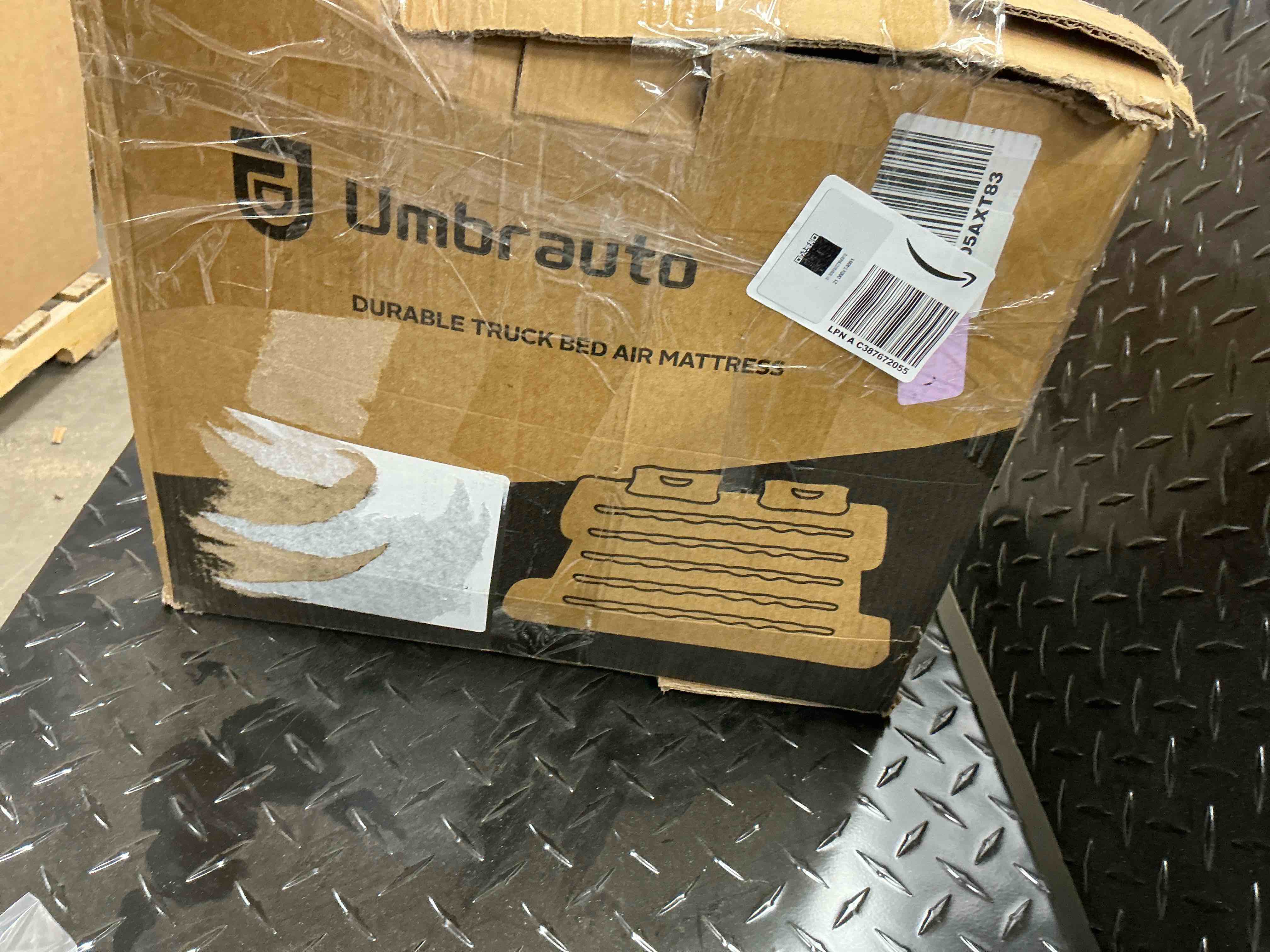 https://s3.amazonaws.com/lotting-images-prod/EmanualPiazza/PNK3436755_1760626953357.jpeg