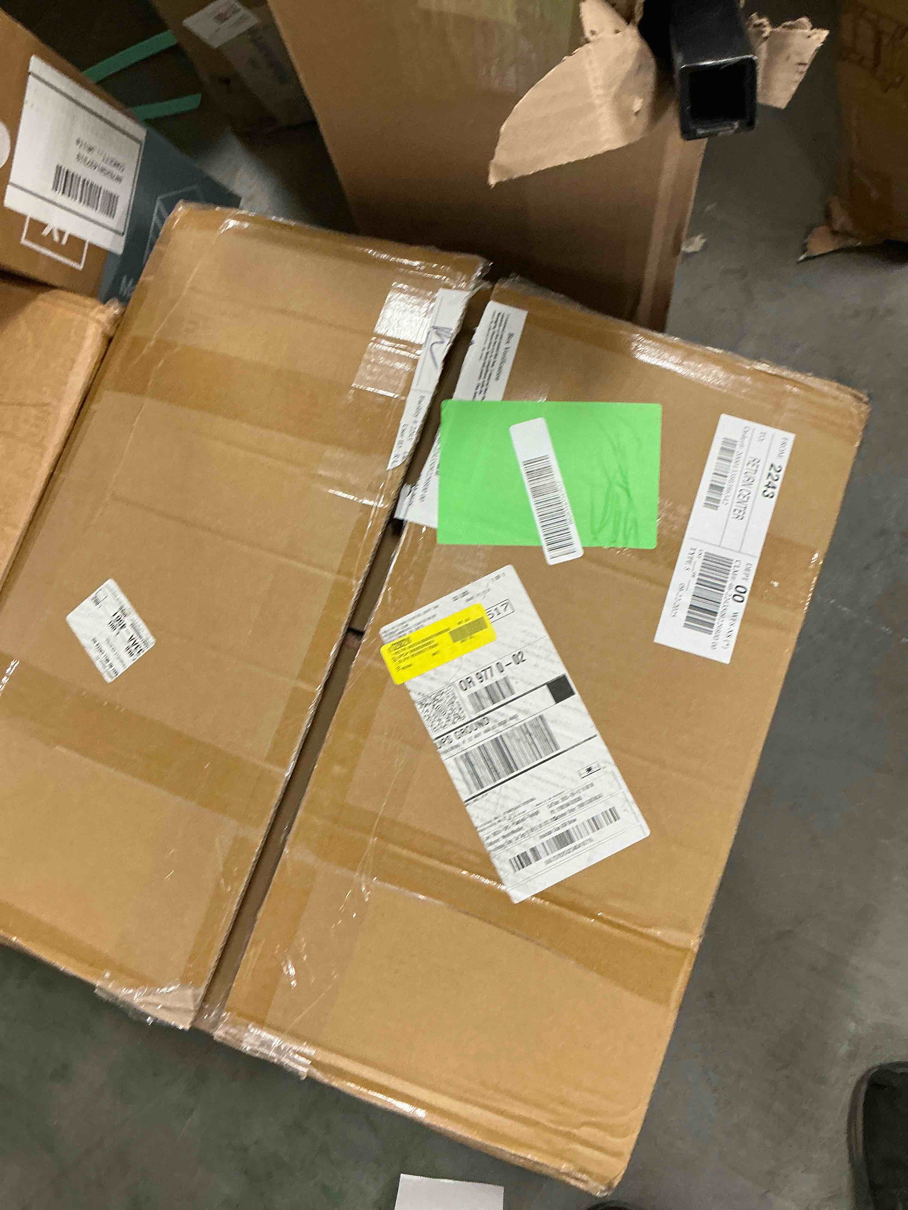 https://s3.amazonaws.com/lotting-images-prod/EmanualPiazza/PNK3436866_1760644343115.jpeg