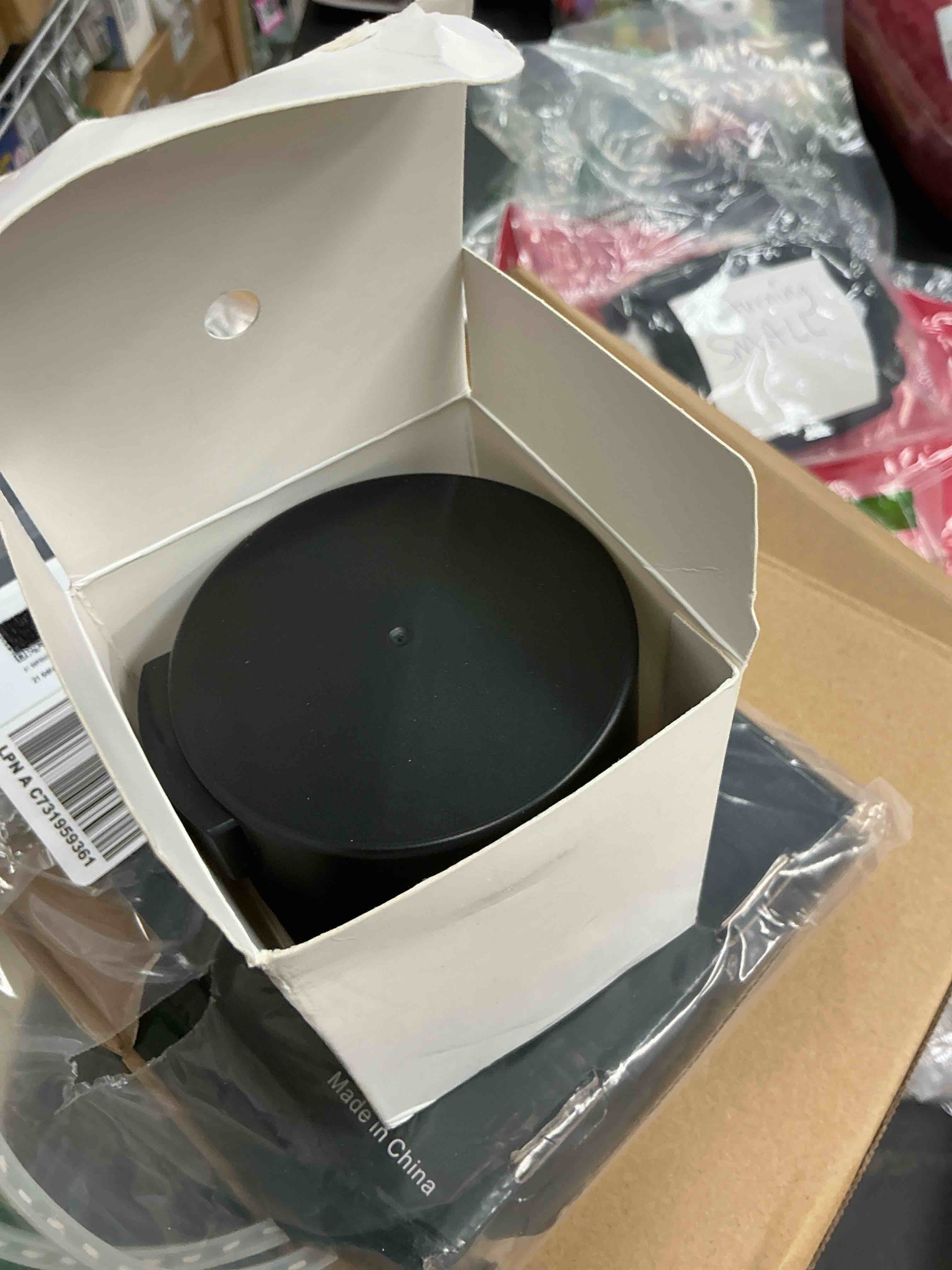 https://s3.amazonaws.com/lotting-images-prod/EmanualPiazza/PNK3436920_1760729486560.jpeg