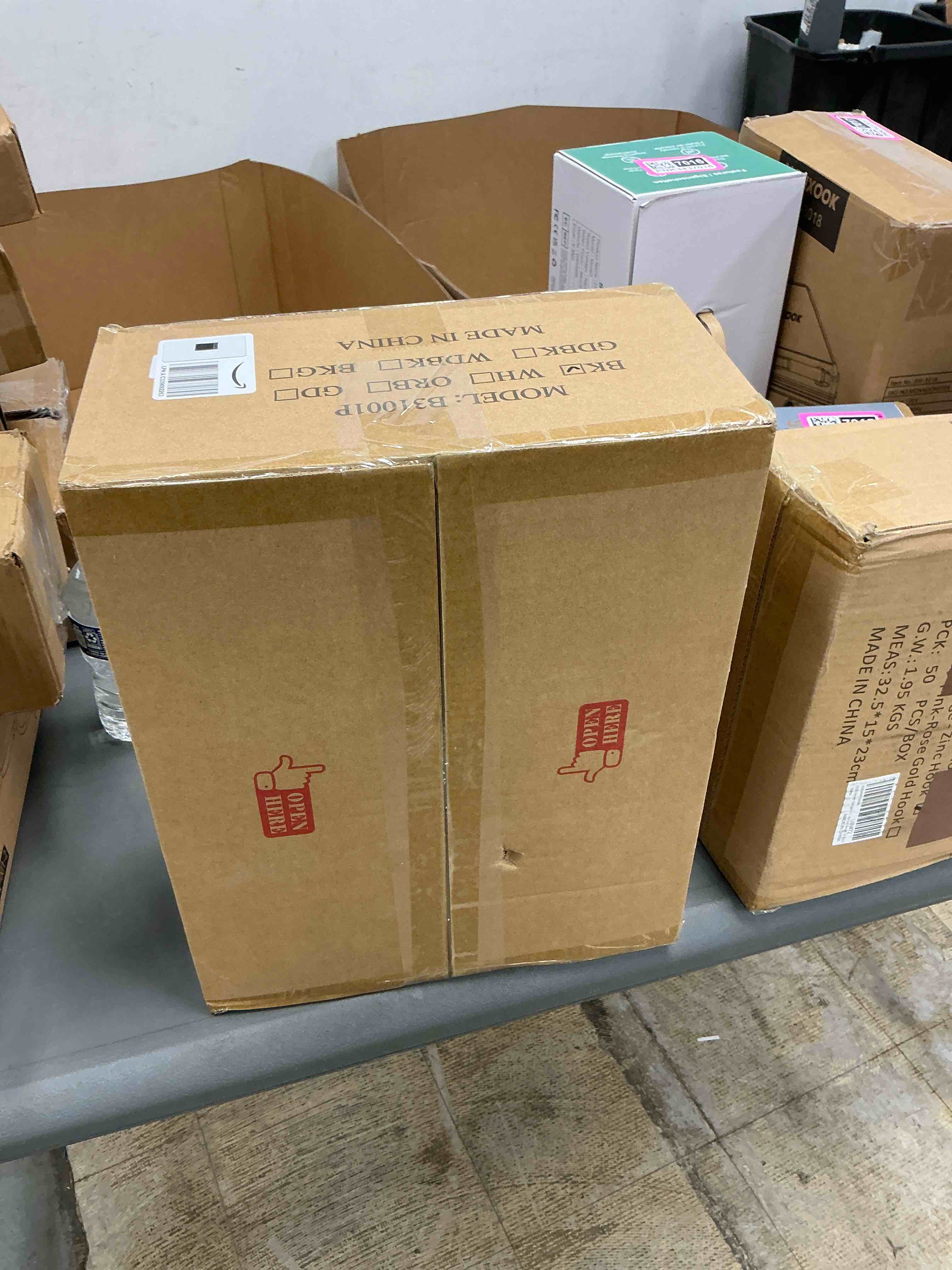 https://s3.amazonaws.com/lotting-images-prod/EmanualPiazza/PNK3437012_1760714439867.jpeg