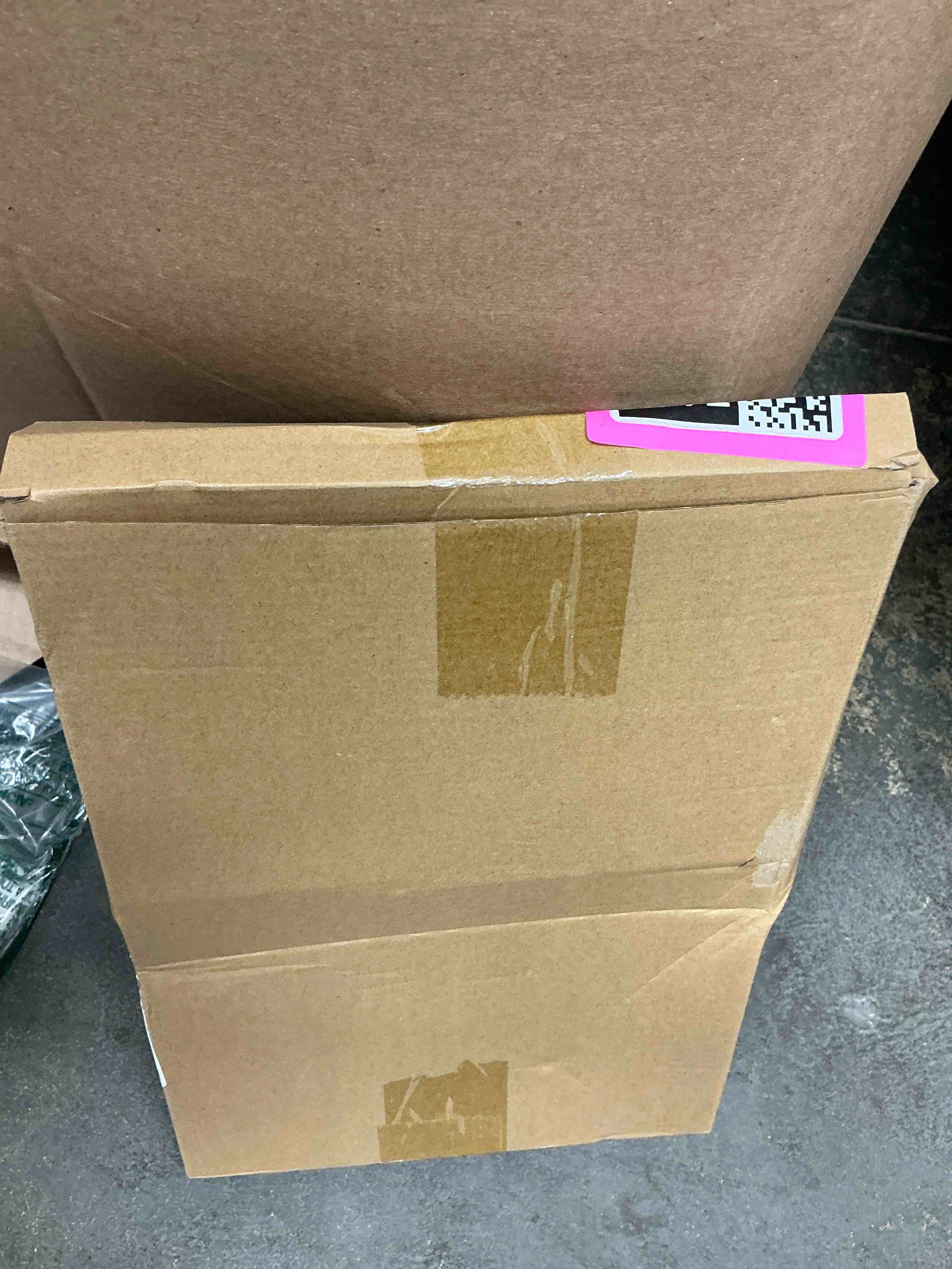 https://s3.amazonaws.com/lotting-images-prod/EmanualPiazza/PNK3437118_1760801545731.jpeg