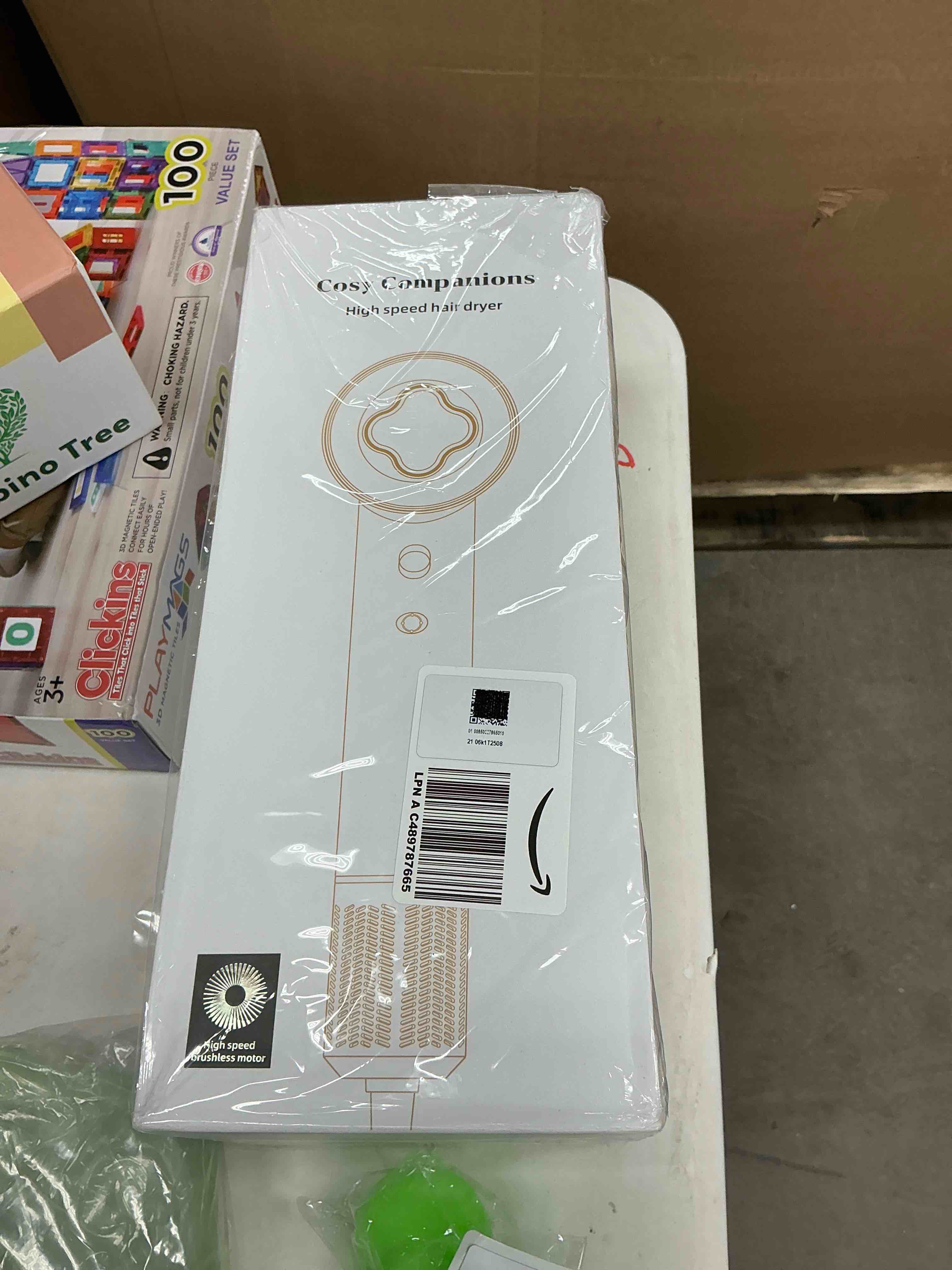 https://s3.amazonaws.com/lotting-images-prod/EmanualPiazza/PNK3437157_1761053990077.jpeg