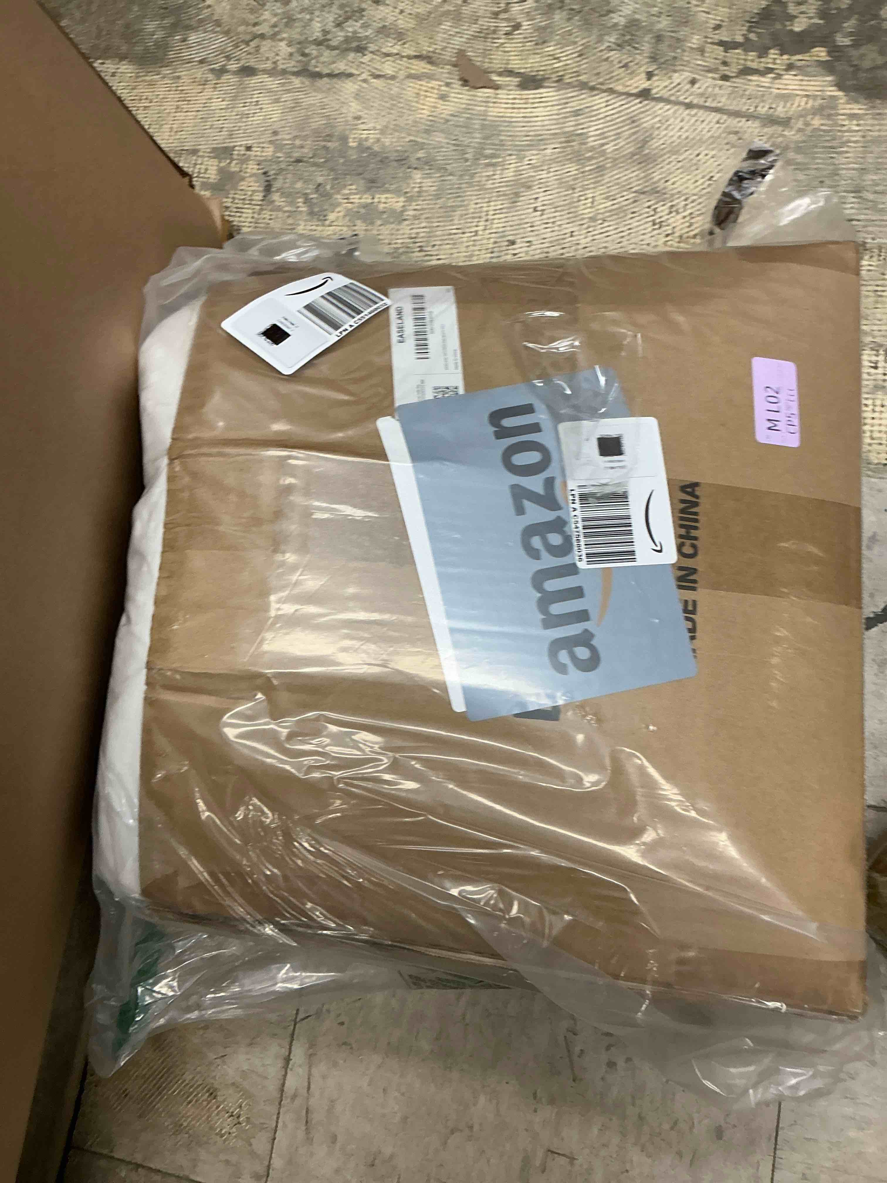 https://s3.amazonaws.com/lotting-images-prod/EmanualPiazza/PNK3437305_1761068563404.jpeg