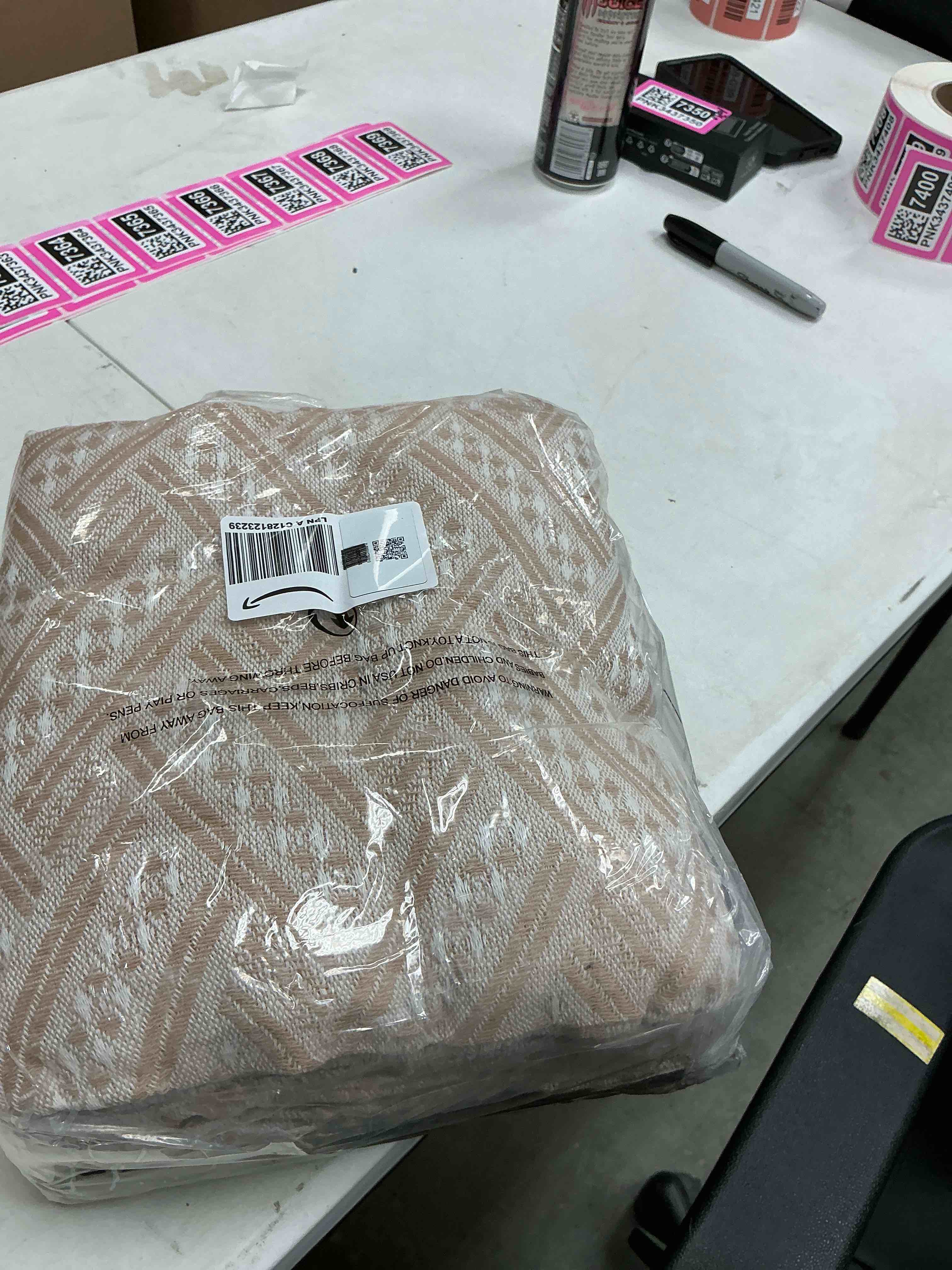 https://s3.amazonaws.com/lotting-images-prod/EmanualPiazza/PNK3437359_1761070481311.jpeg