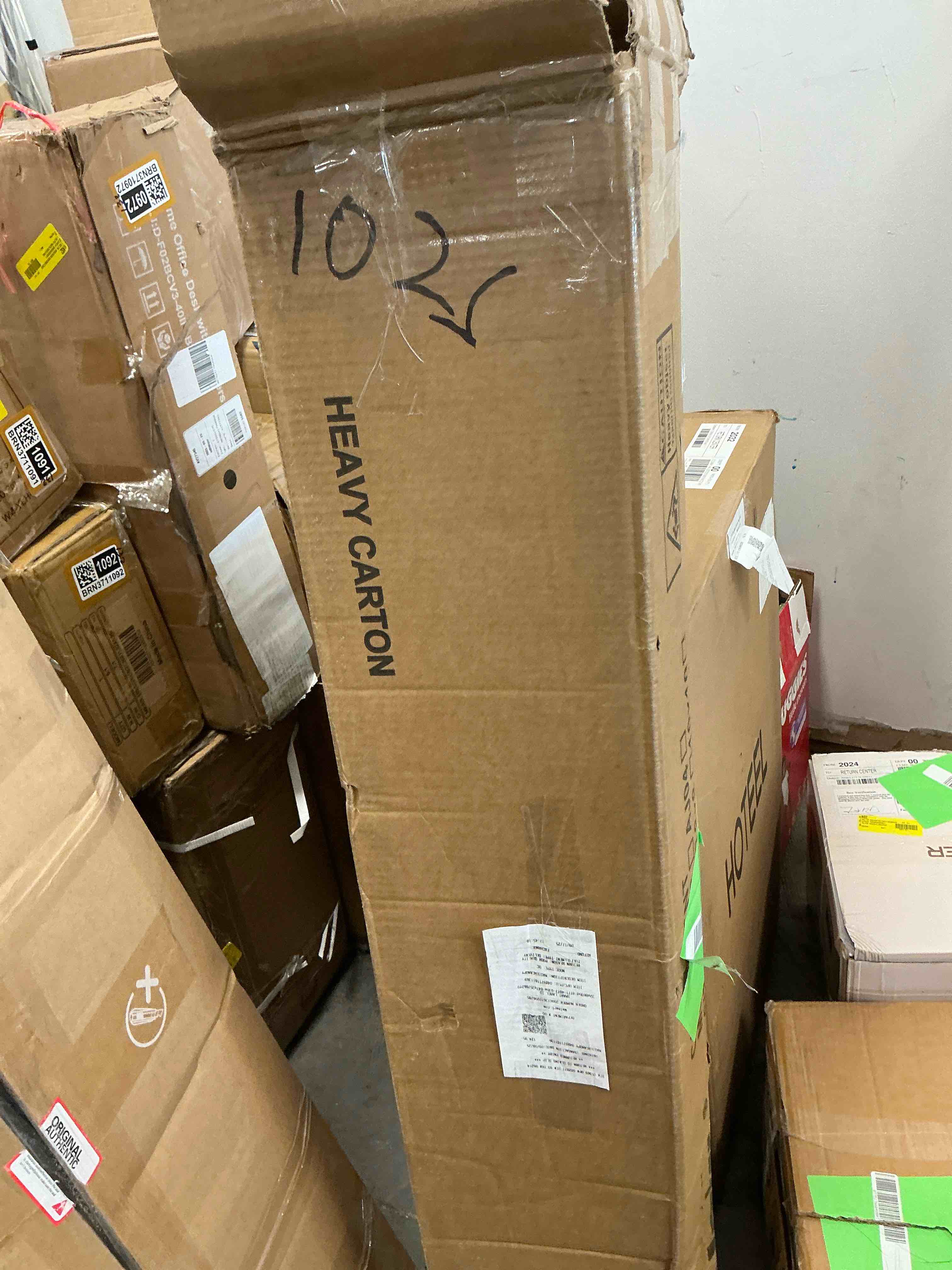 https://s3.amazonaws.com/lotting-images-prod/EmanualPiazza/PNK3437444_1761231134613.jpeg
