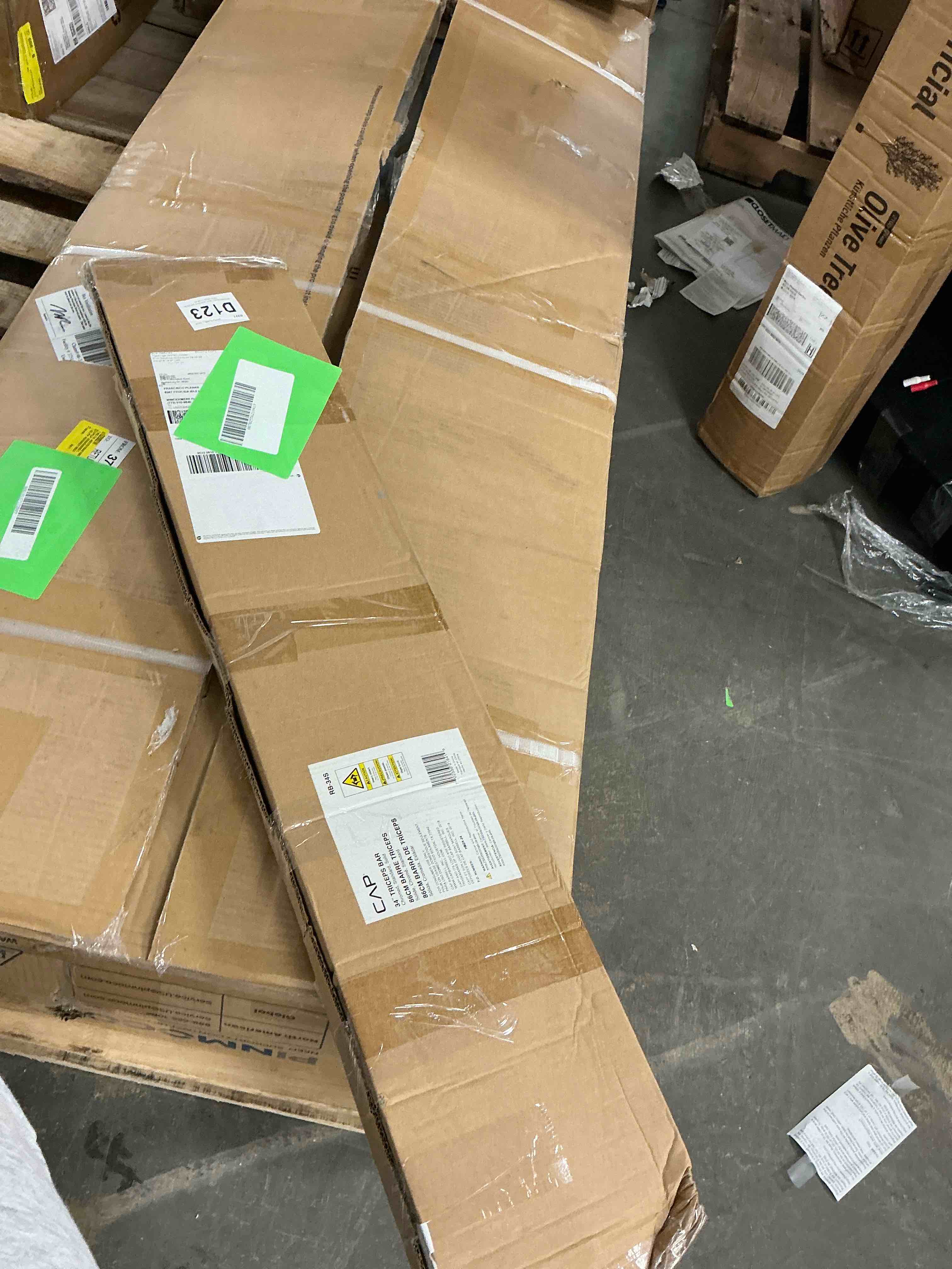 https://s3.amazonaws.com/lotting-images-prod/EmanualPiazza/PNK3437549_1761332145933.jpeg