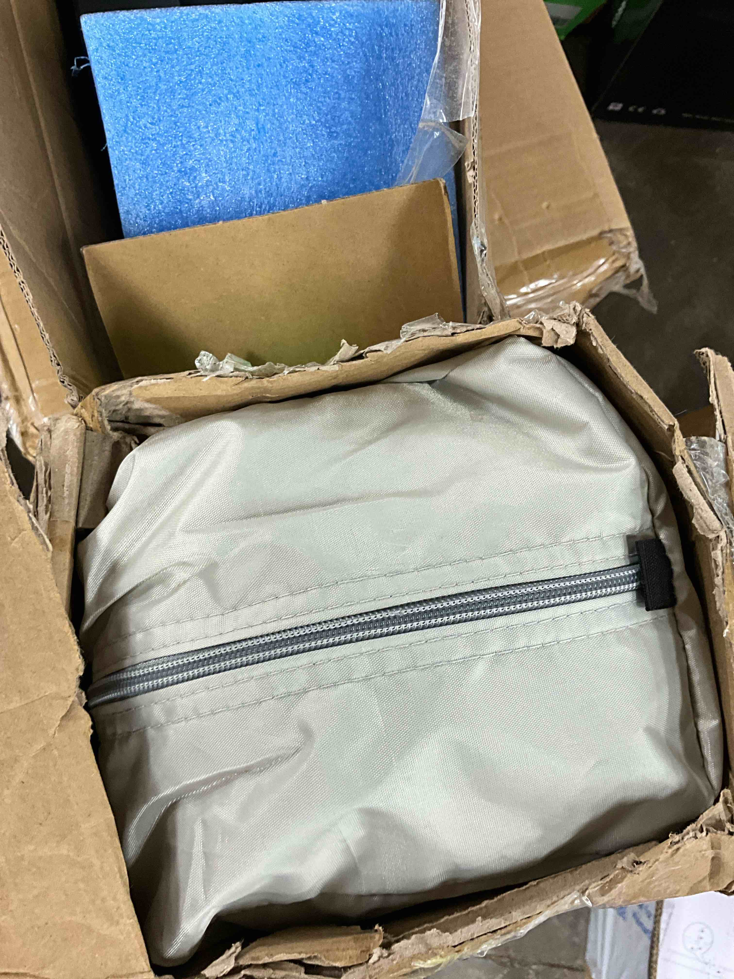 https://s3.amazonaws.com/lotting-images-prod/EmanualPiazza/PNK3439089_1753105542951.jpeg