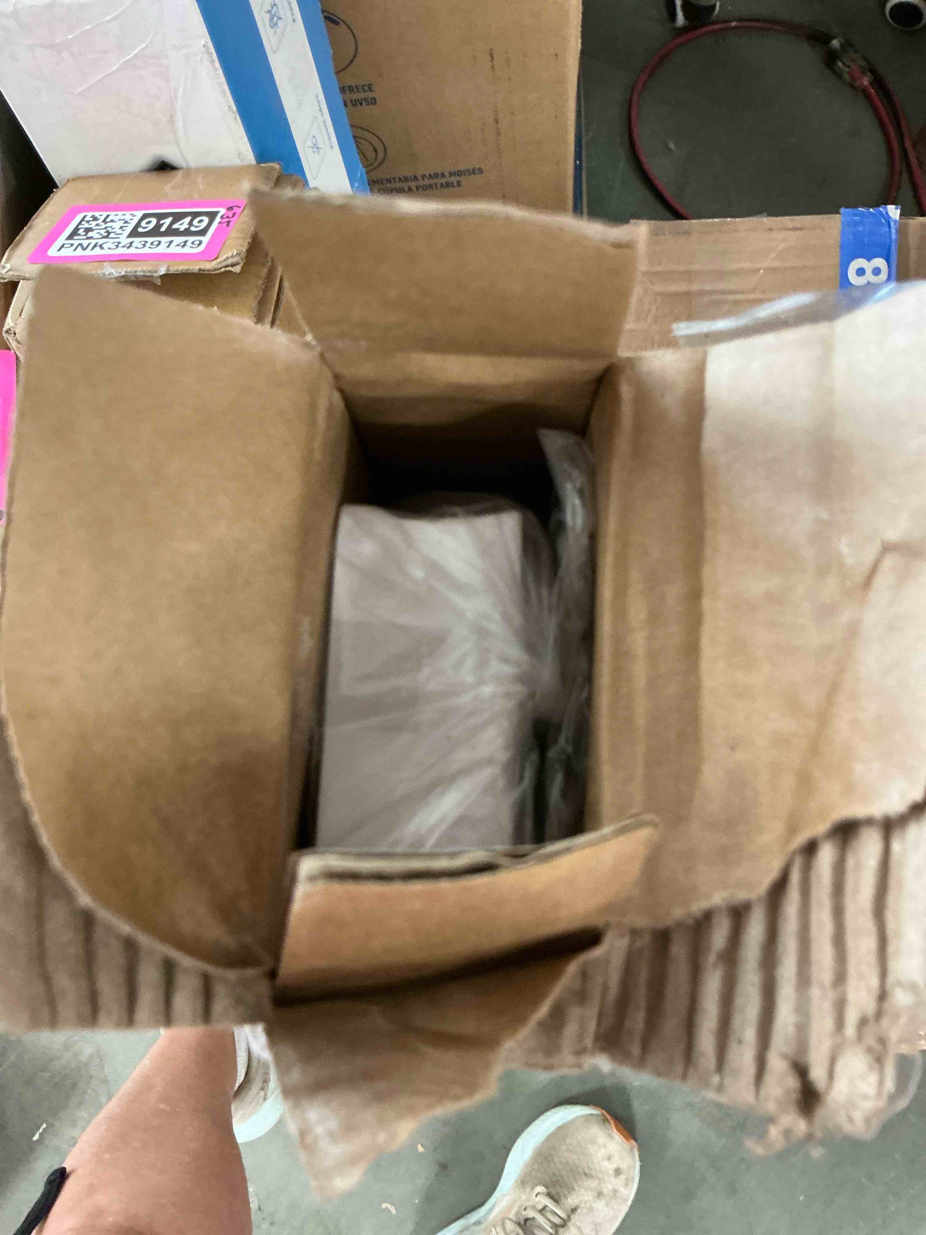 https://s3.amazonaws.com/lotting-images-prod/EmanualPiazza/PNK3439146_1753110612155.jpeg