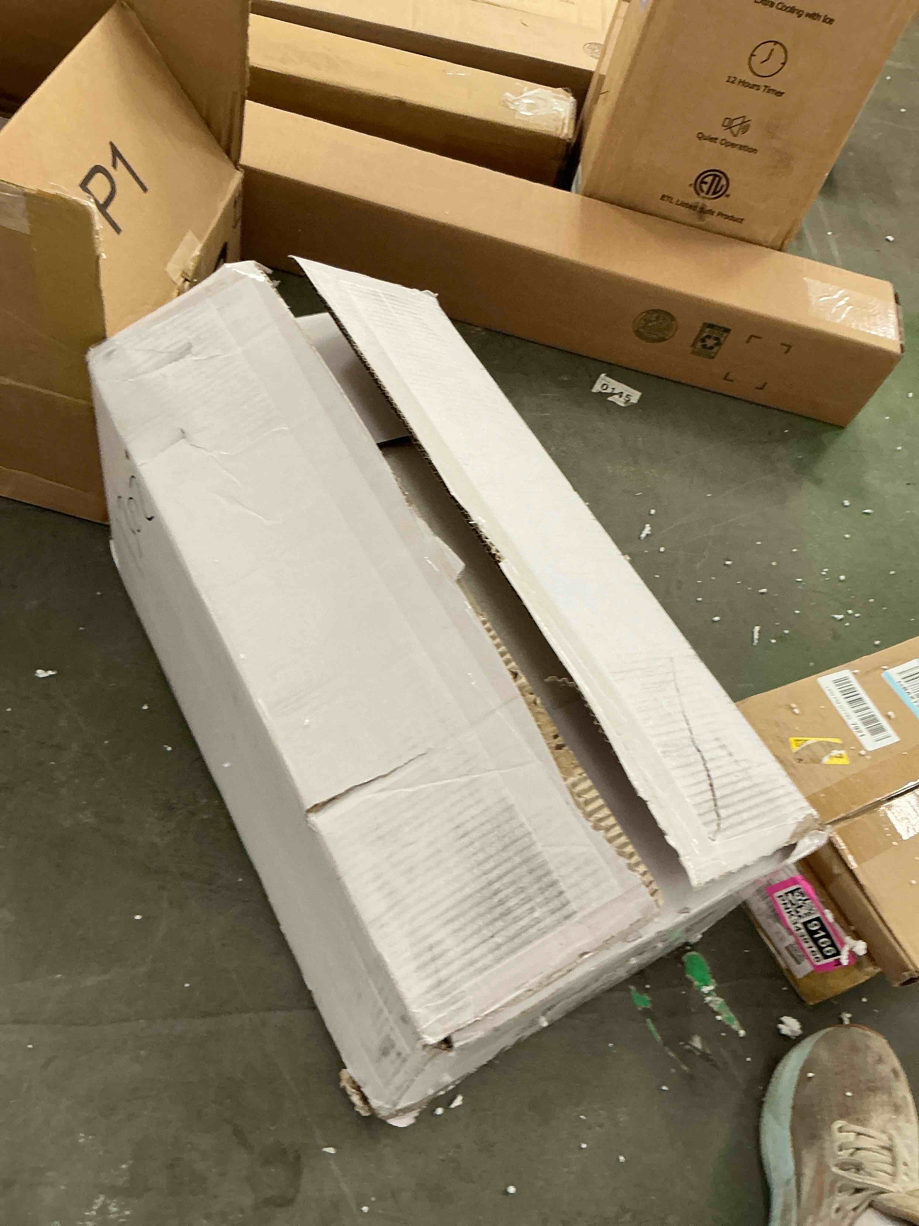 https://s3.amazonaws.com/lotting-images-prod/EmanualPiazza/PNK3439163_1753108475172.jpeg