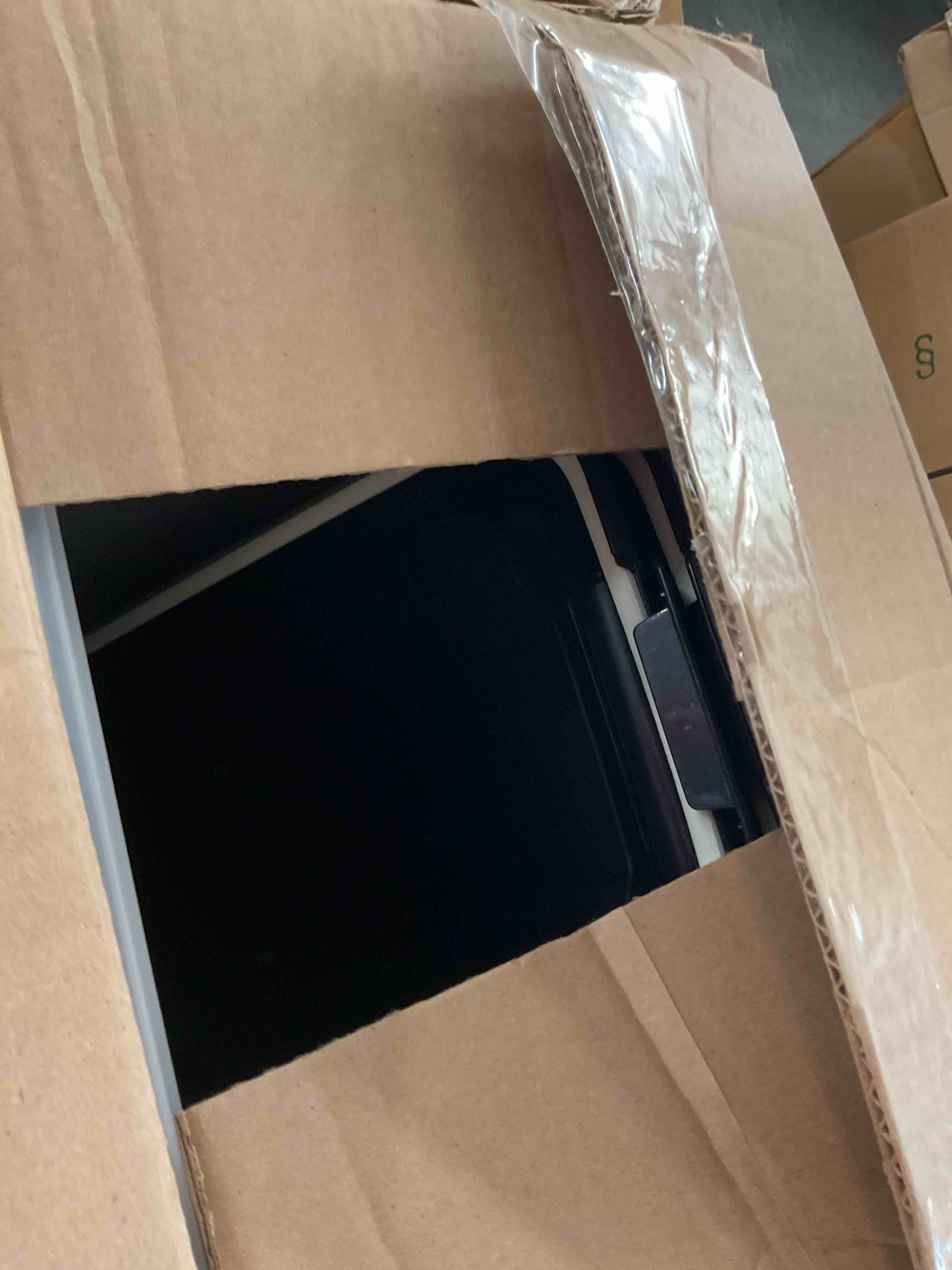 https://s3.amazonaws.com/lotting-images-prod/EmanualPiazza/PNK3439301_1753978221723.jpeg