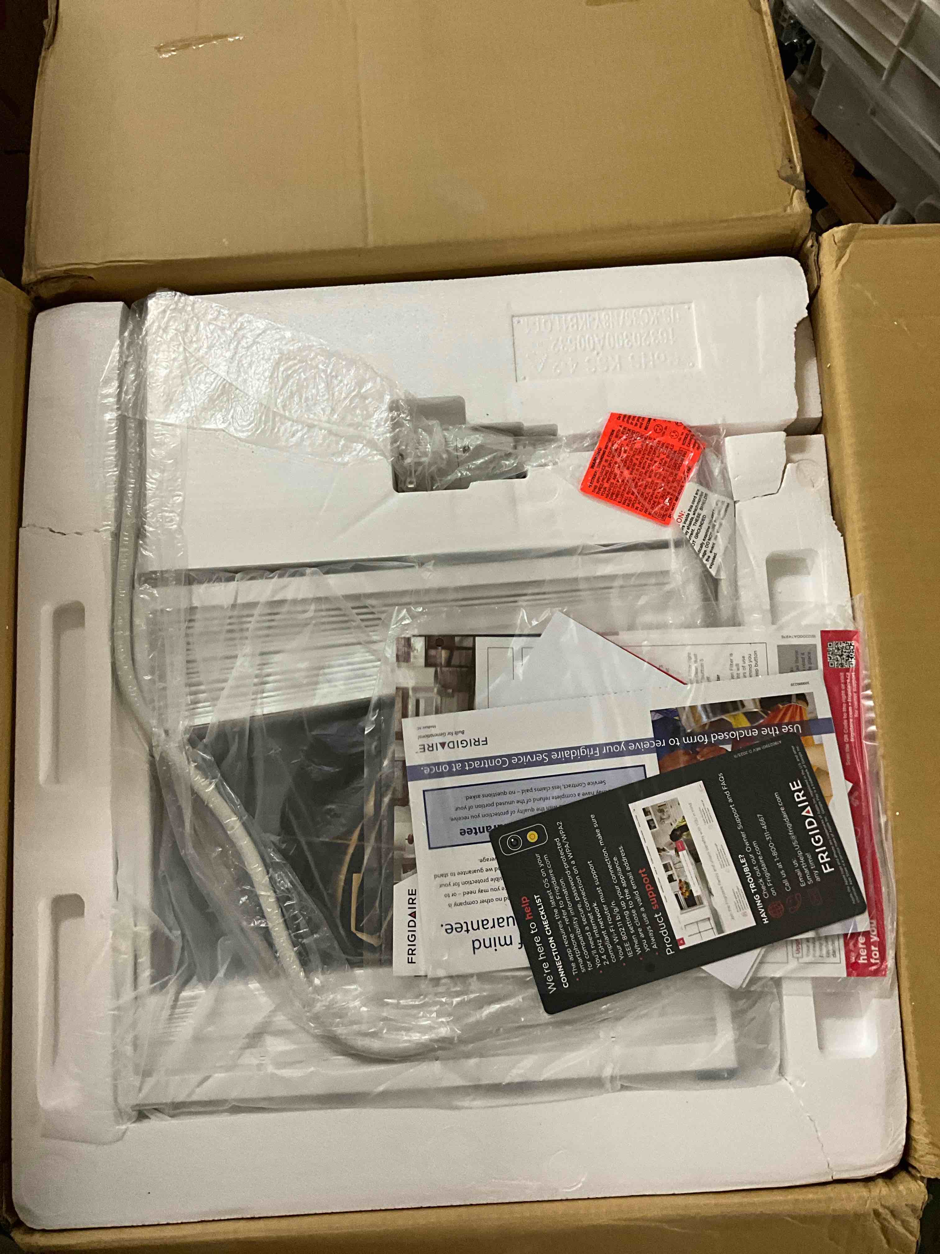 https://s3.amazonaws.com/lotting-images-prod/EmanualPiazza/PNK3439319_1754513997804.jpeg