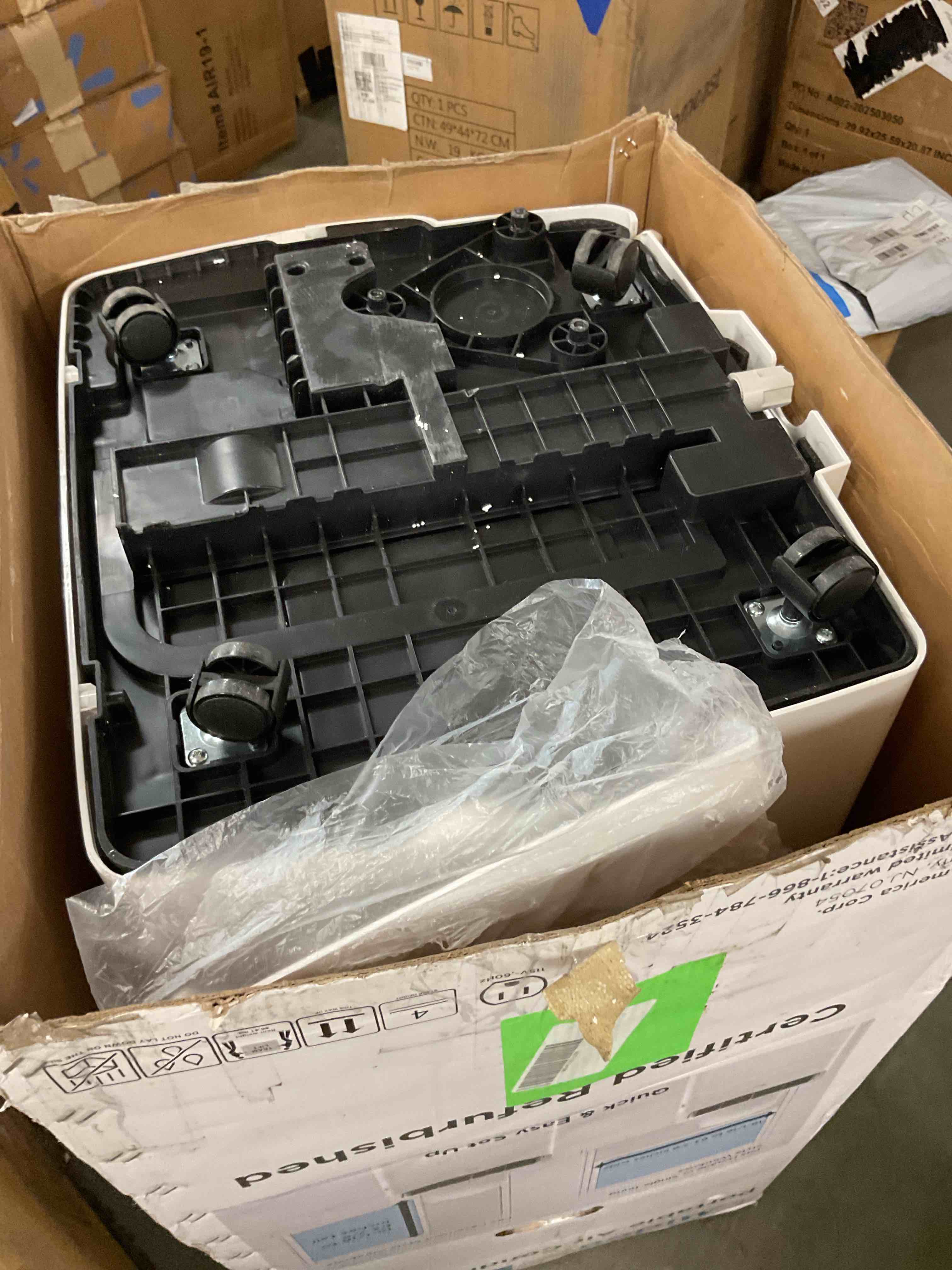 https://s3.amazonaws.com/lotting-images-prod/EmanualPiazza/PNK3439406_1754572777271.jpeg