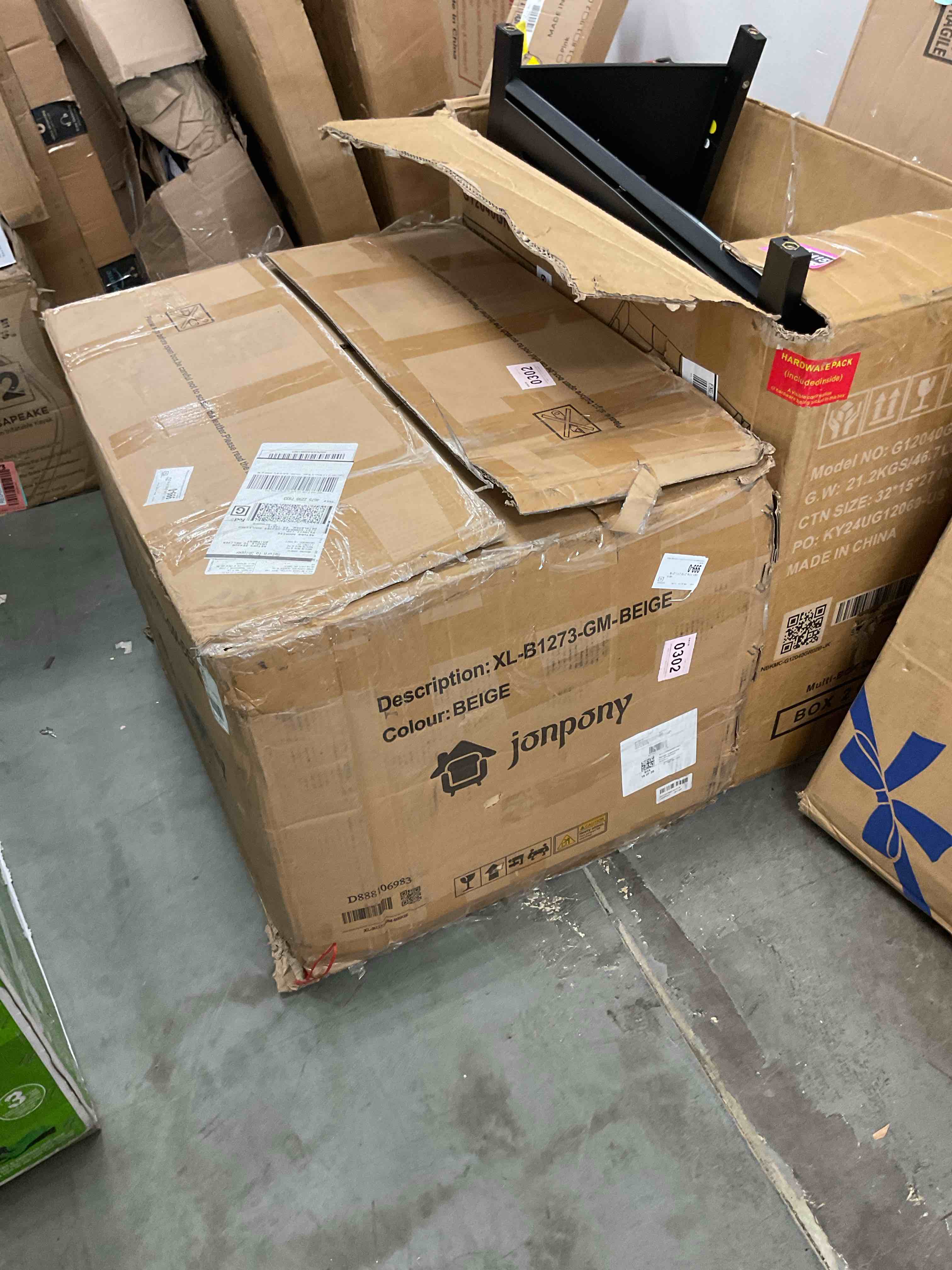 https://s3.amazonaws.com/lotting-images-prod/EmanualPiazza/PNK3439413_1754571882463.jpeg