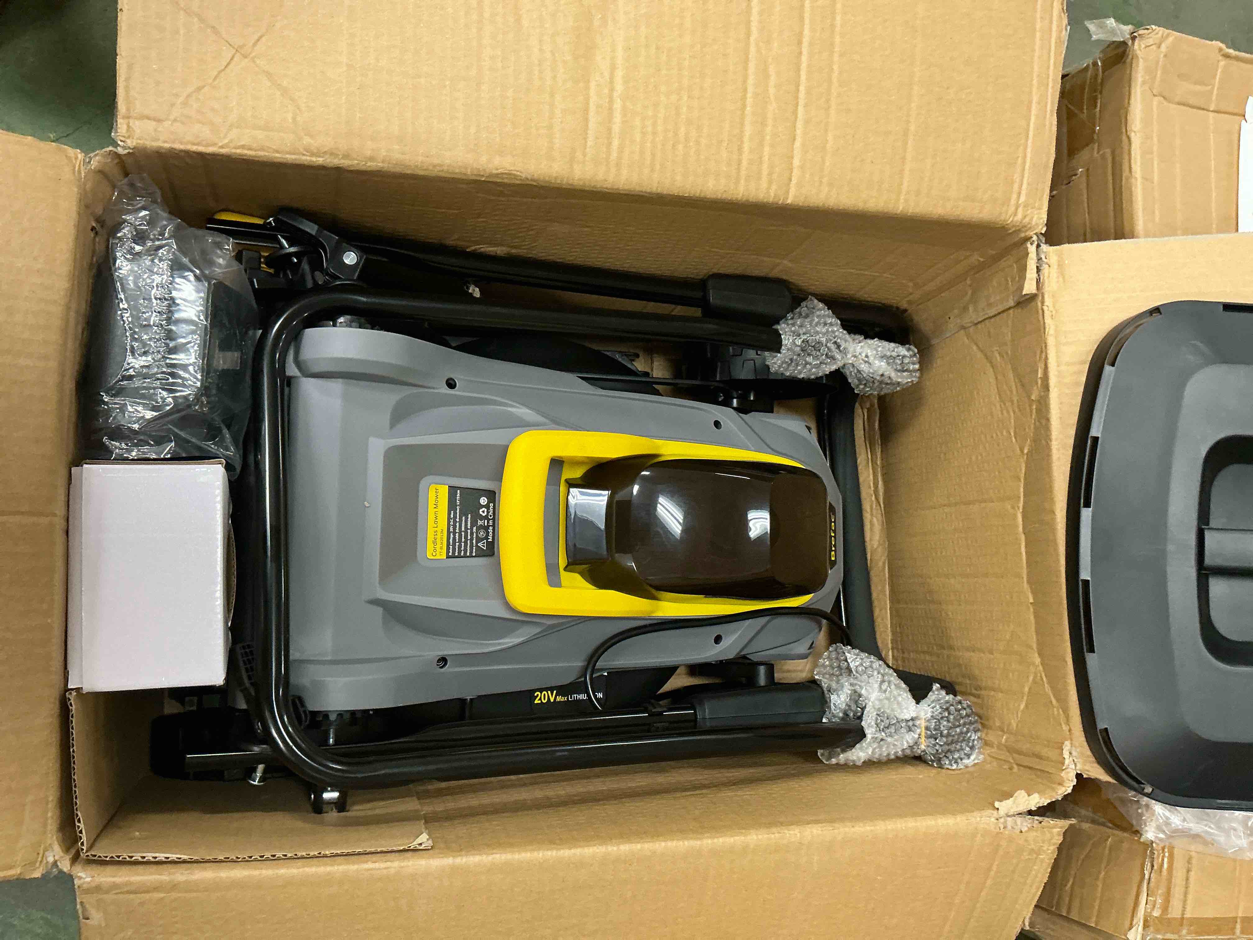 https://s3.amazonaws.com/lotting-images-prod/EmanualPiazza/PNK3439426_1754749053227.jpeg