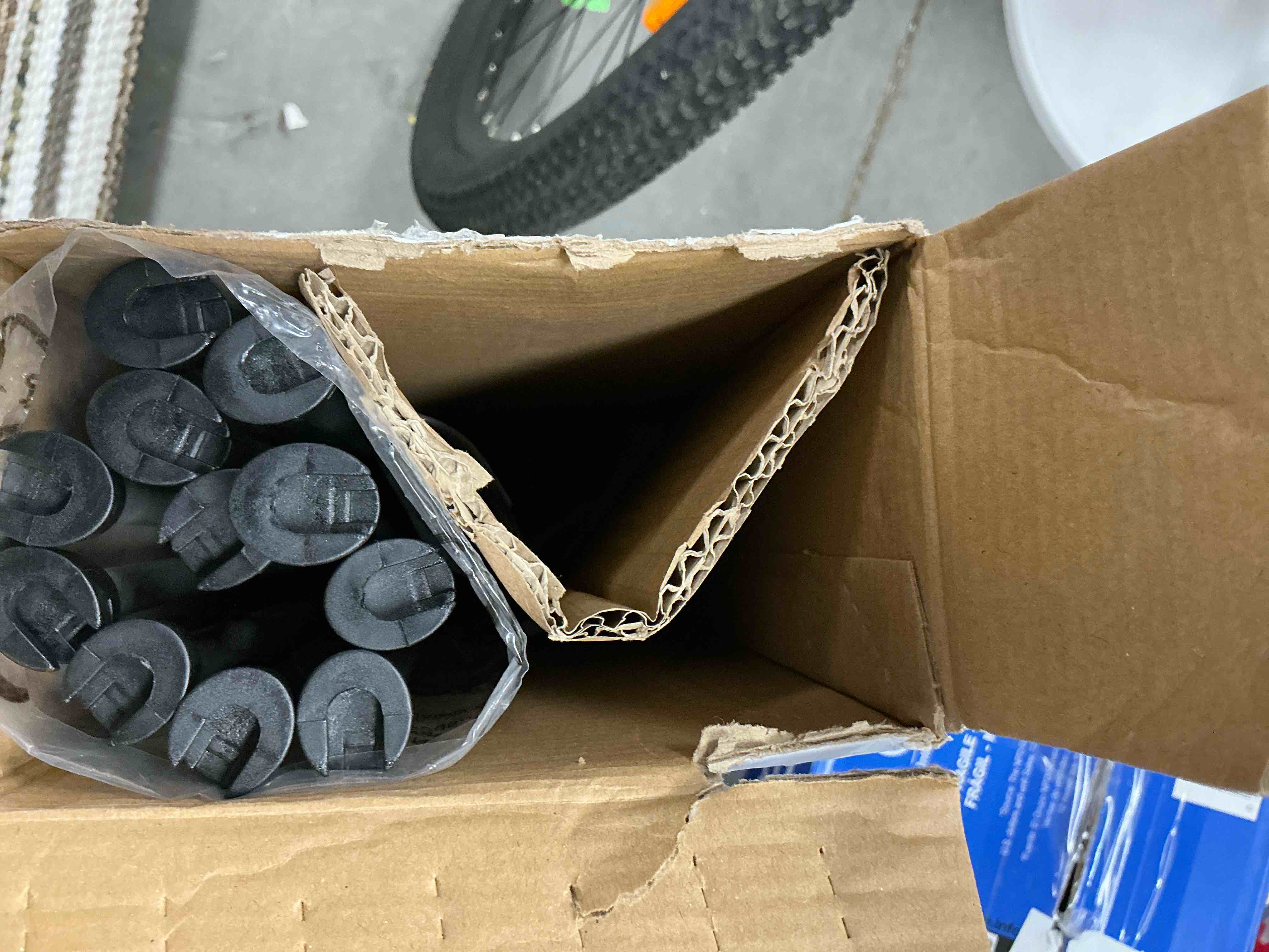 https://s3.amazonaws.com/lotting-images-prod/EmanualPiazza/PNK3439543_1755092084903.jpeg
