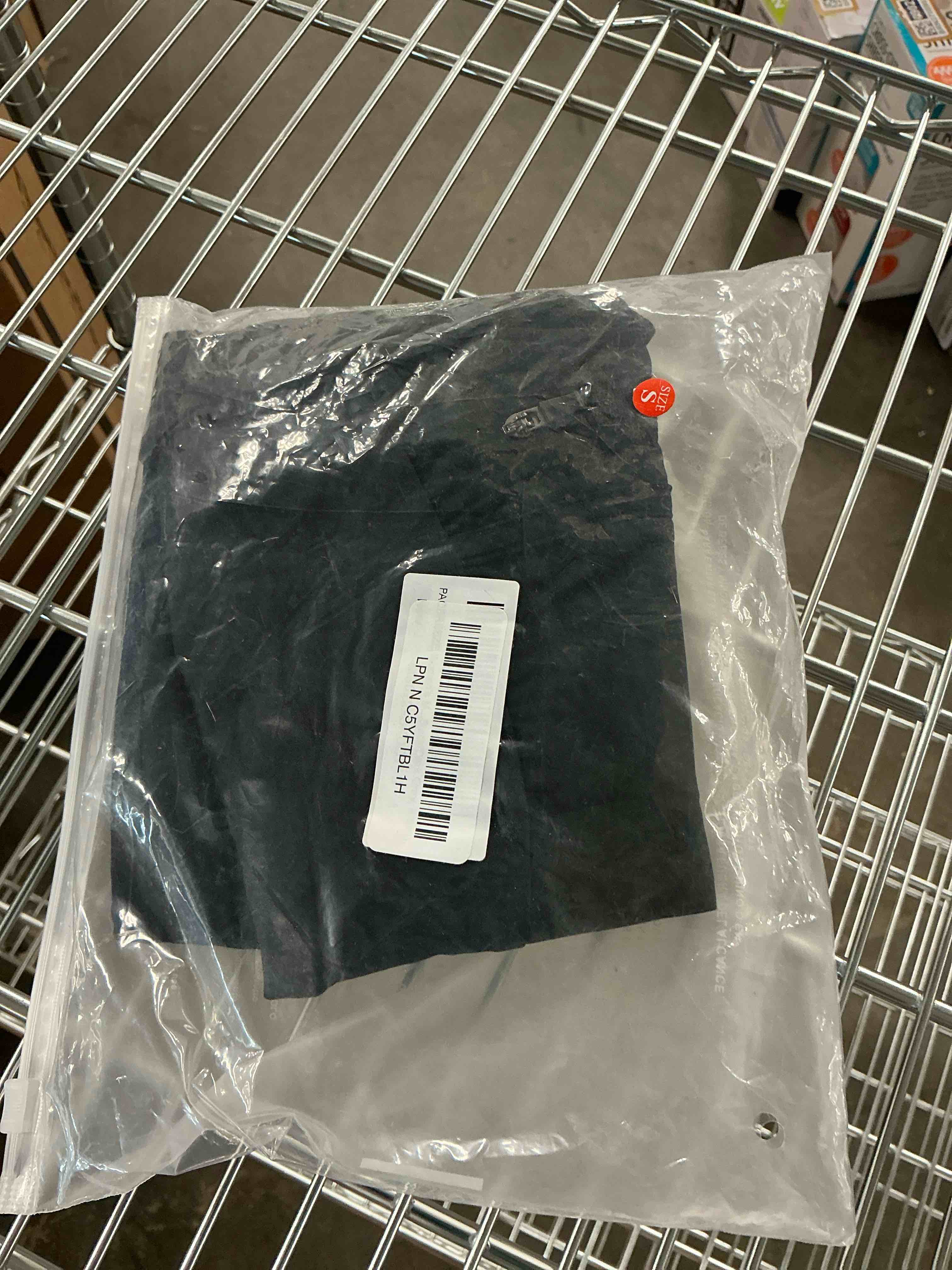 https://s3.amazonaws.com/lotting-images-prod/EmanualPiazza/PNK3439715_1755524410570.jpeg