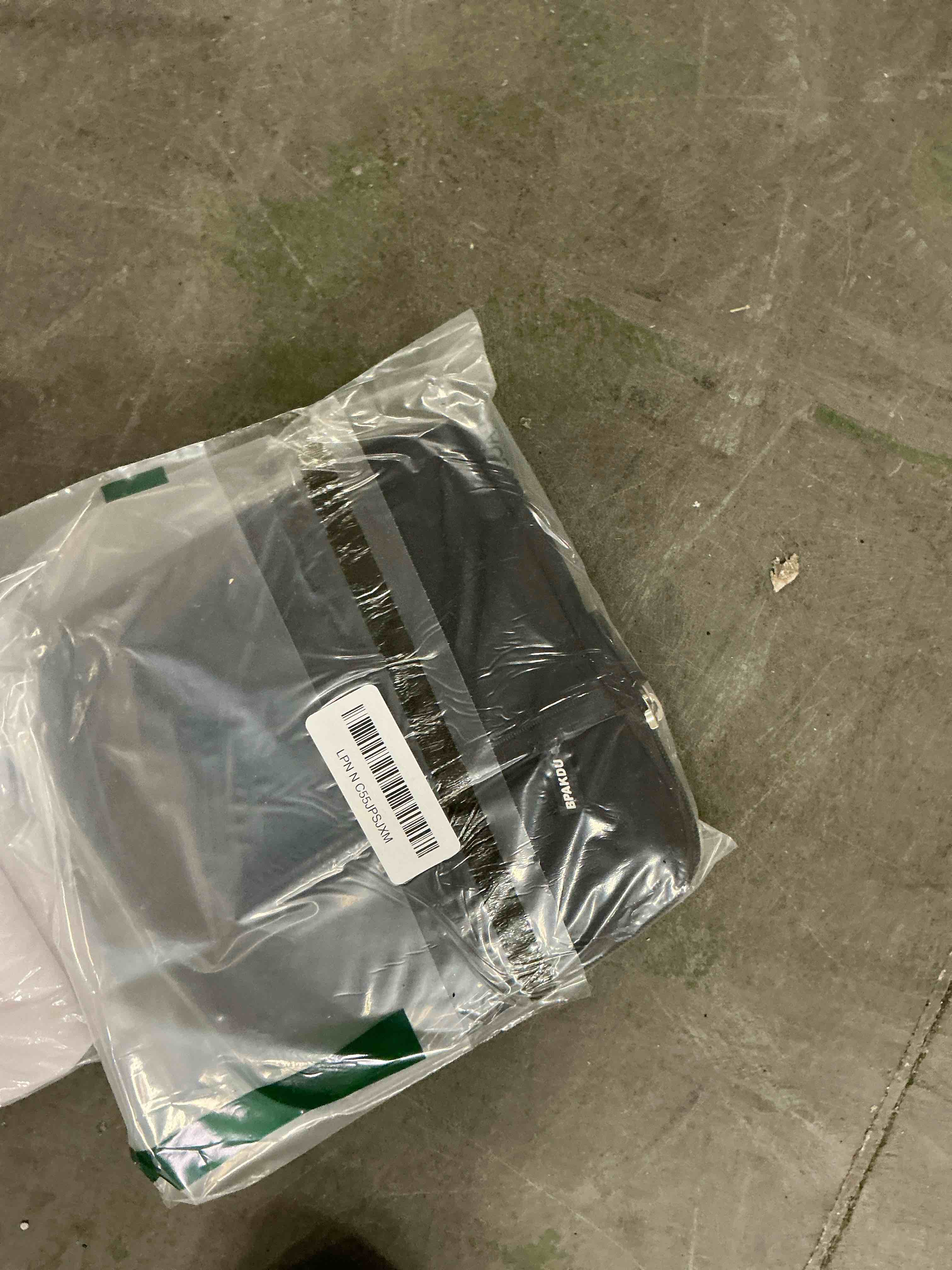 https://s3.amazonaws.com/lotting-images-prod/EmanualPiazza/PNK3439766_1755527389111.jpeg