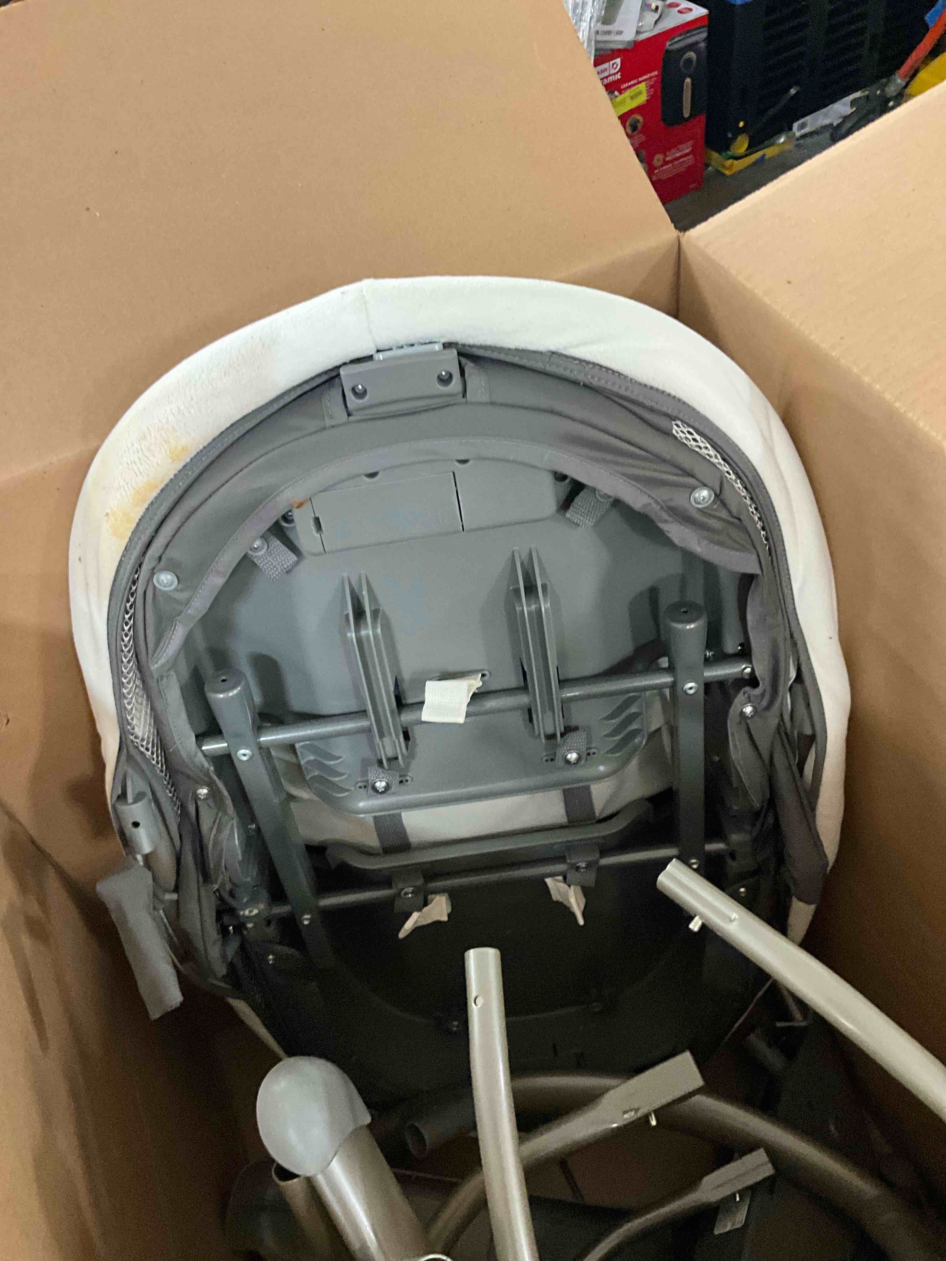 https://s3.amazonaws.com/lotting-images-prod/EmanualPiazza/PNK3439814_1755633743219.jpeg
