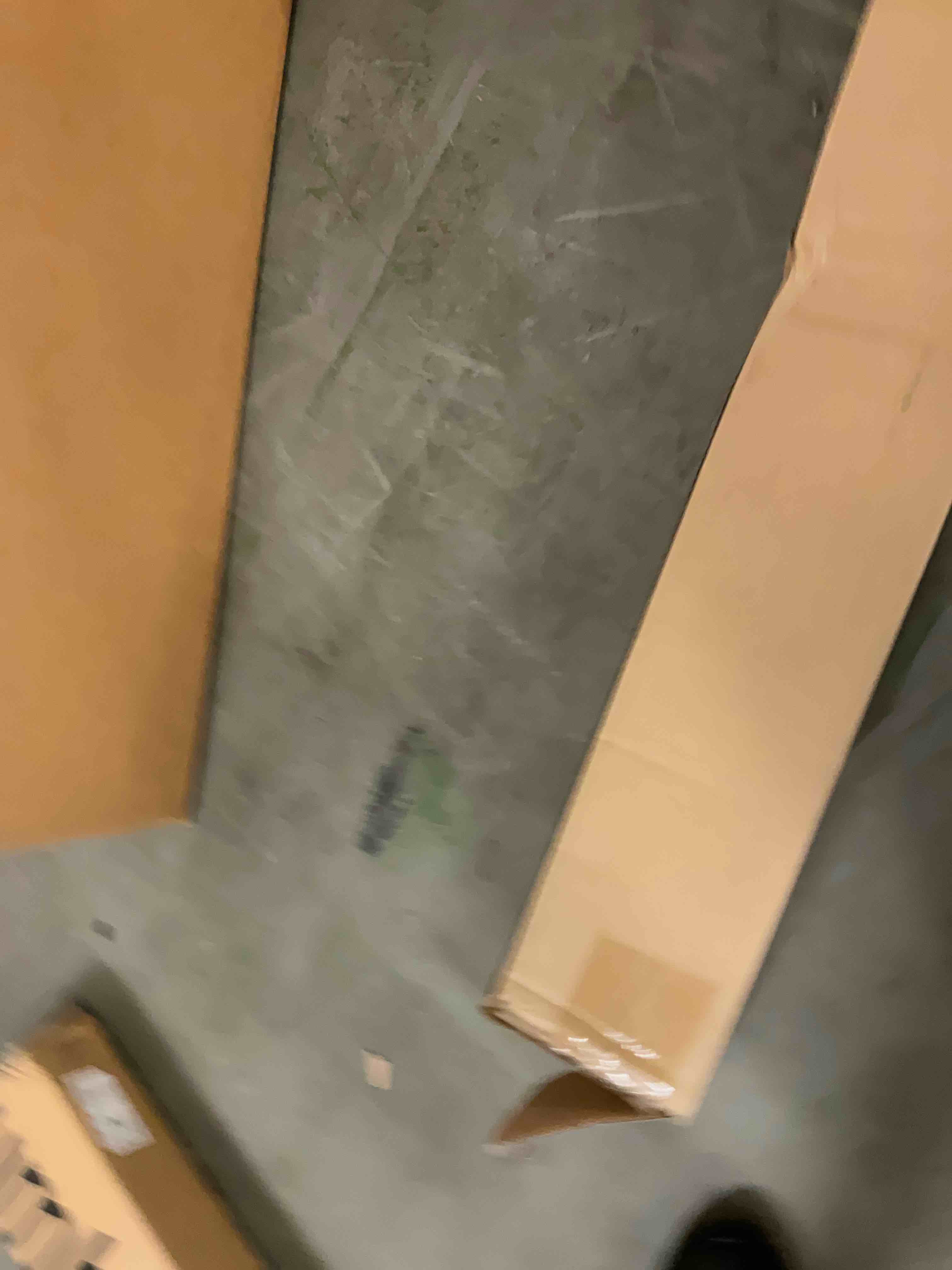 https://s3.amazonaws.com/lotting-images-prod/EmanualPiazza/PNK3439836_1755631302497.jpeg