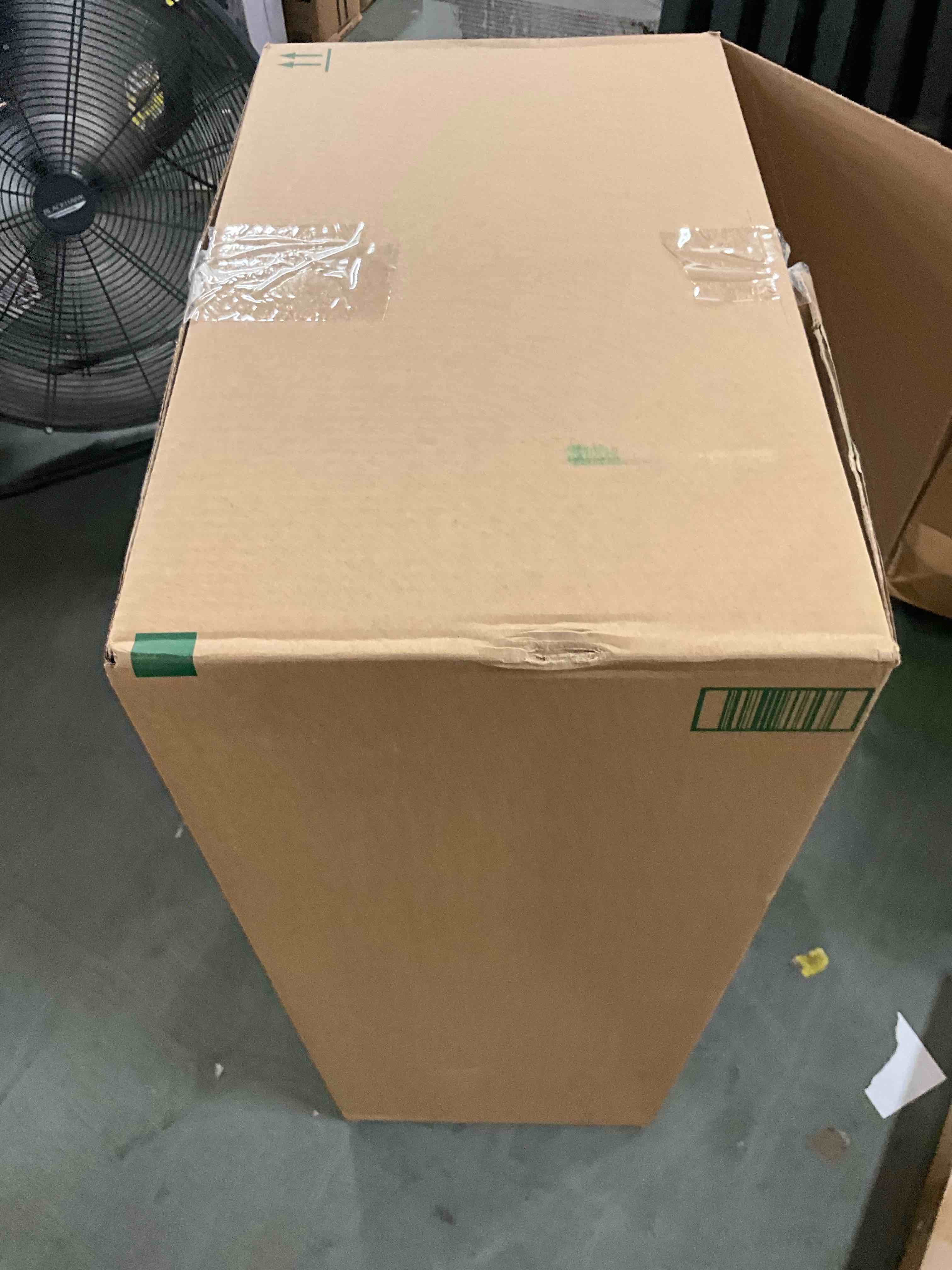 https://s3.amazonaws.com/lotting-images-prod/EmanualPiazza/PNK3439837_1755631205372.jpeg