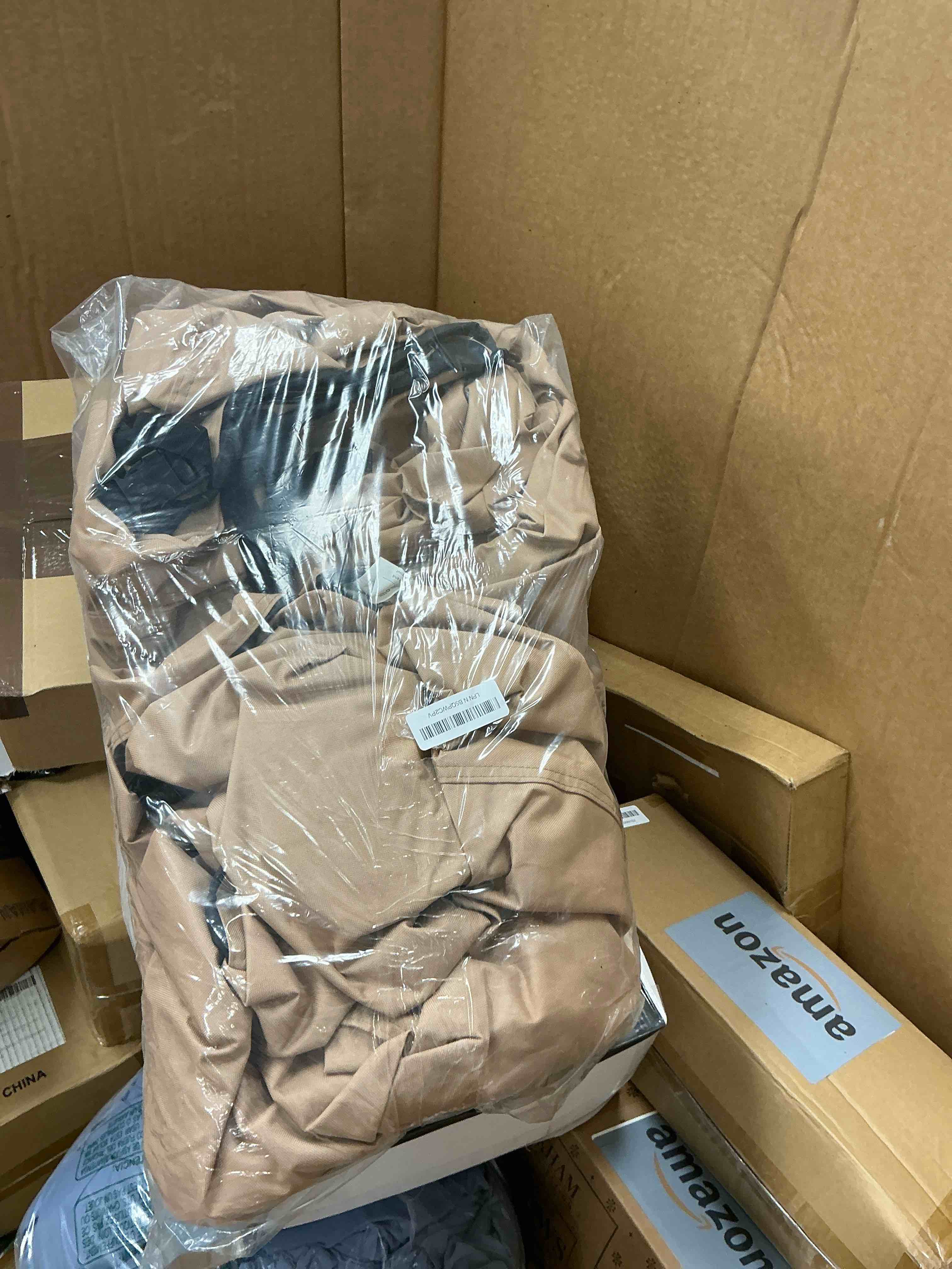 https://s3.amazonaws.com/lotting-images-prod/EmanualPiazza/PNK3439870_1755705182390.jpeg