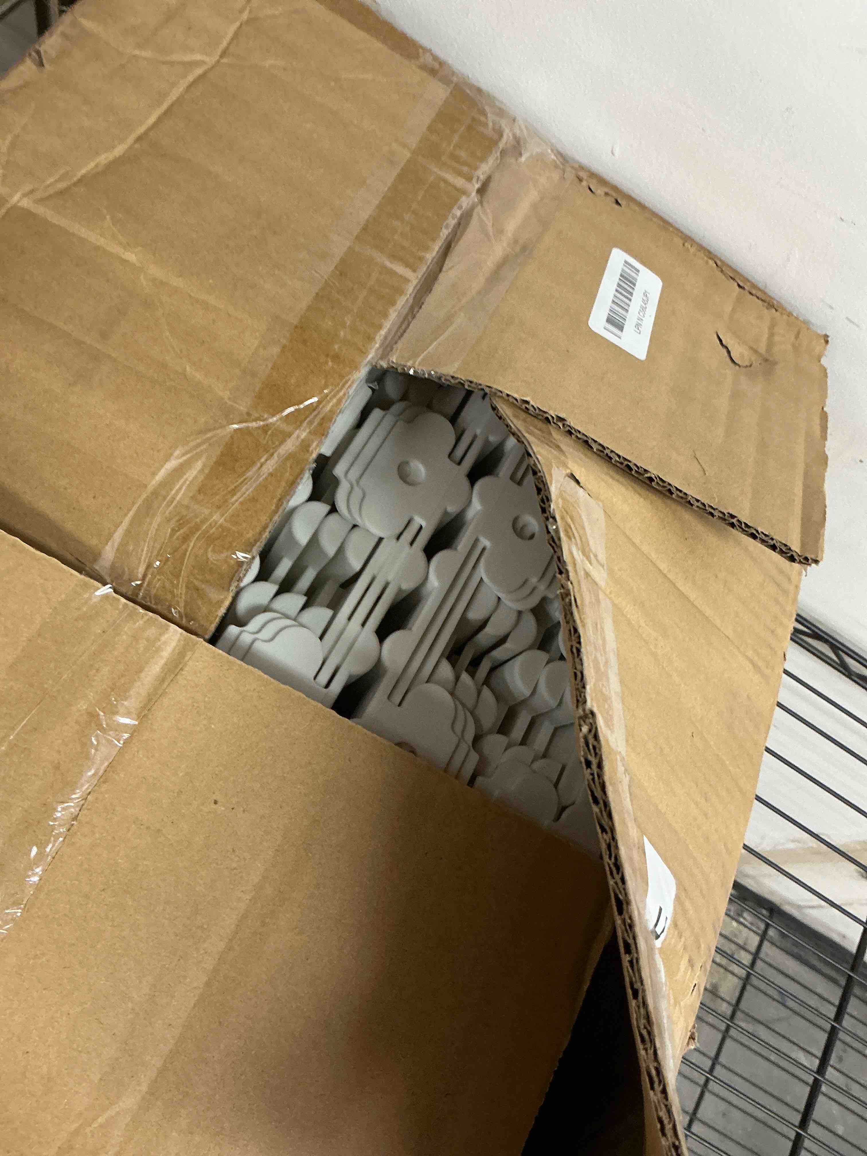 https://s3.amazonaws.com/lotting-images-prod/EmanualPiazza/PNK3439884_1755704402102.jpeg