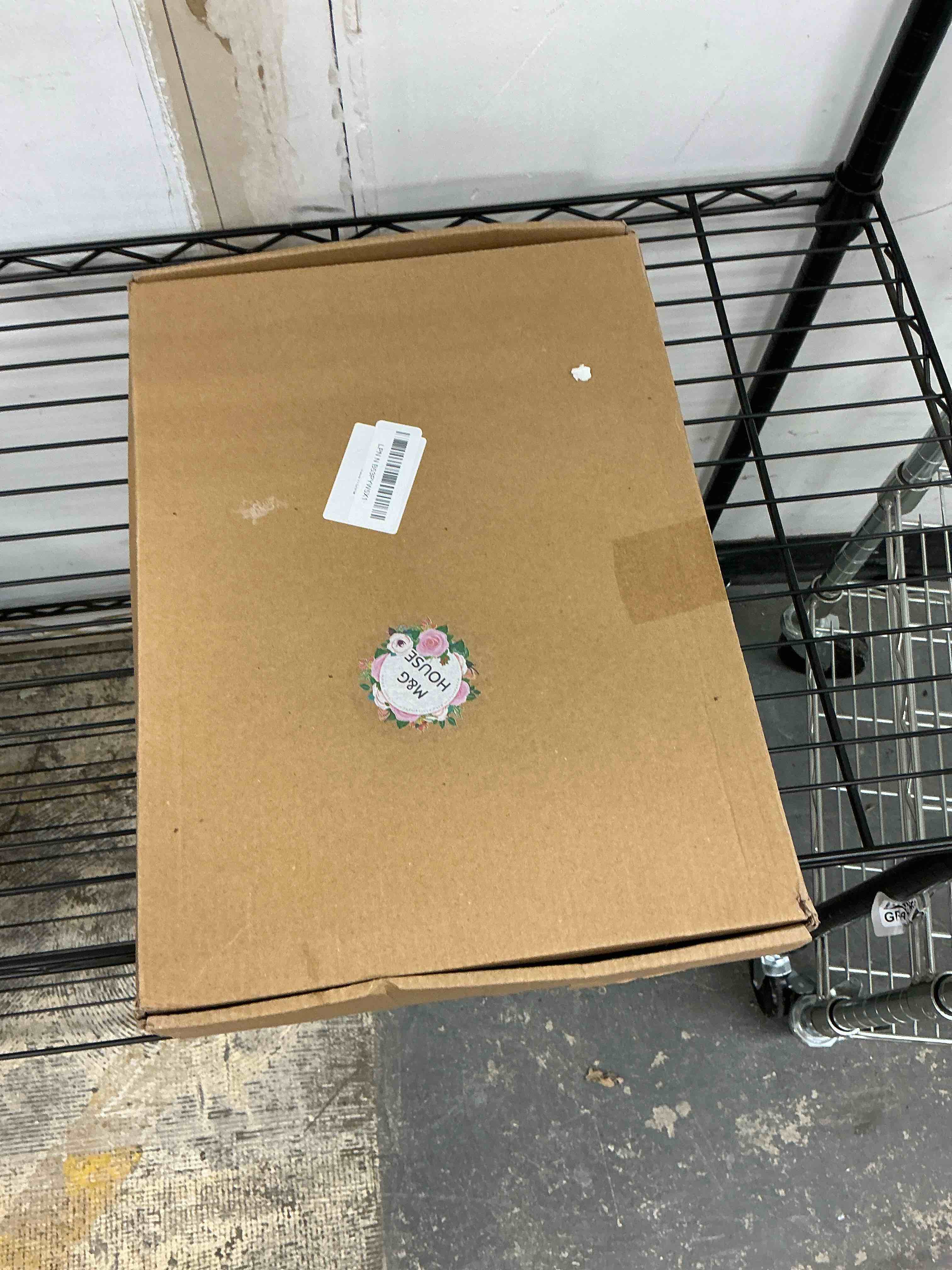 https://s3.amazonaws.com/lotting-images-prod/EmanualPiazza/PNK3439887_1755704204526.jpeg