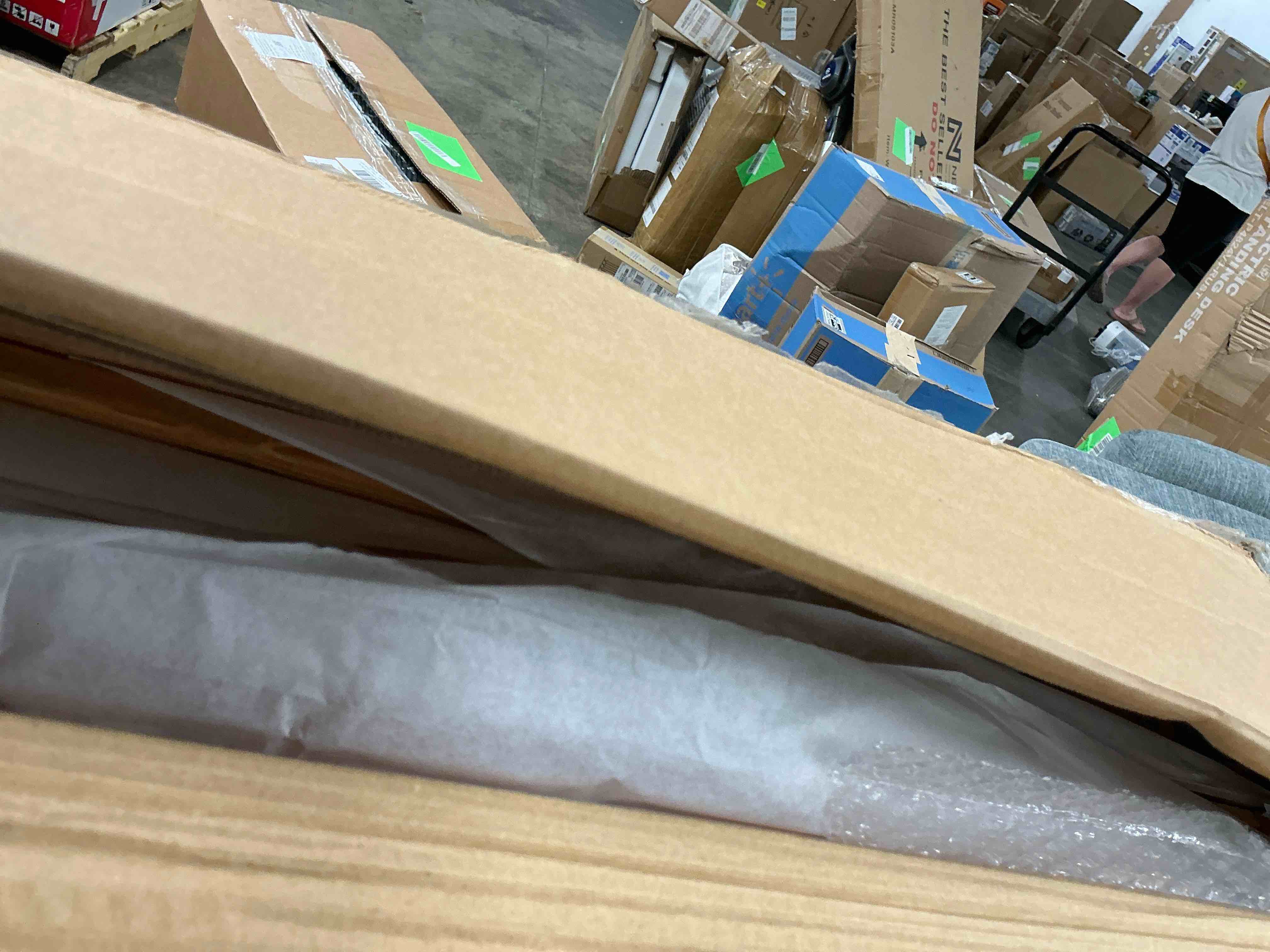 https://s3.amazonaws.com/lotting-images-prod/EmanualPiazza/PNK3439942_1755881347557.jpeg
