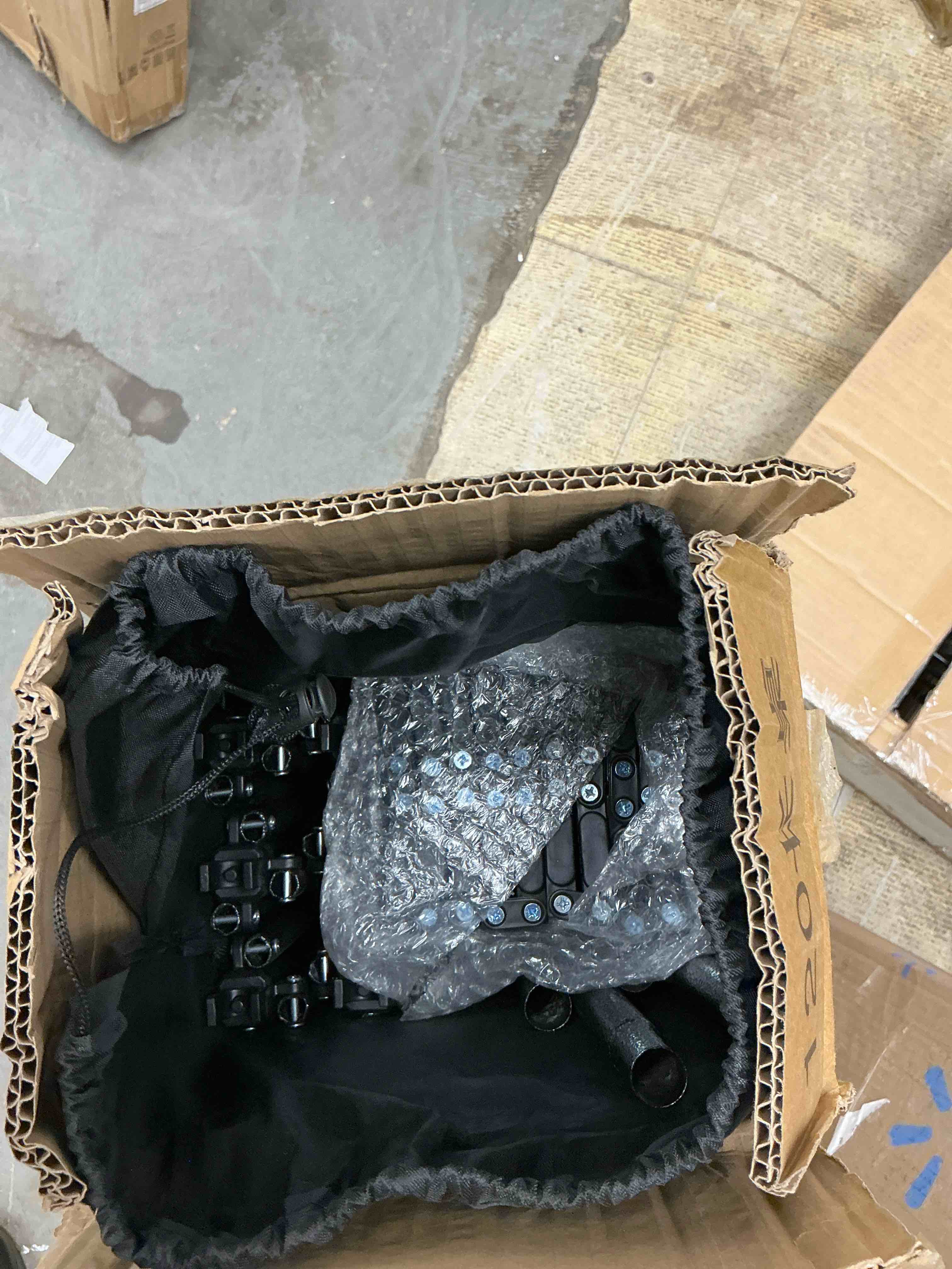 https://s3.amazonaws.com/lotting-images-prod/EmanualPiazza/PNK3439956_1755878620838.jpeg