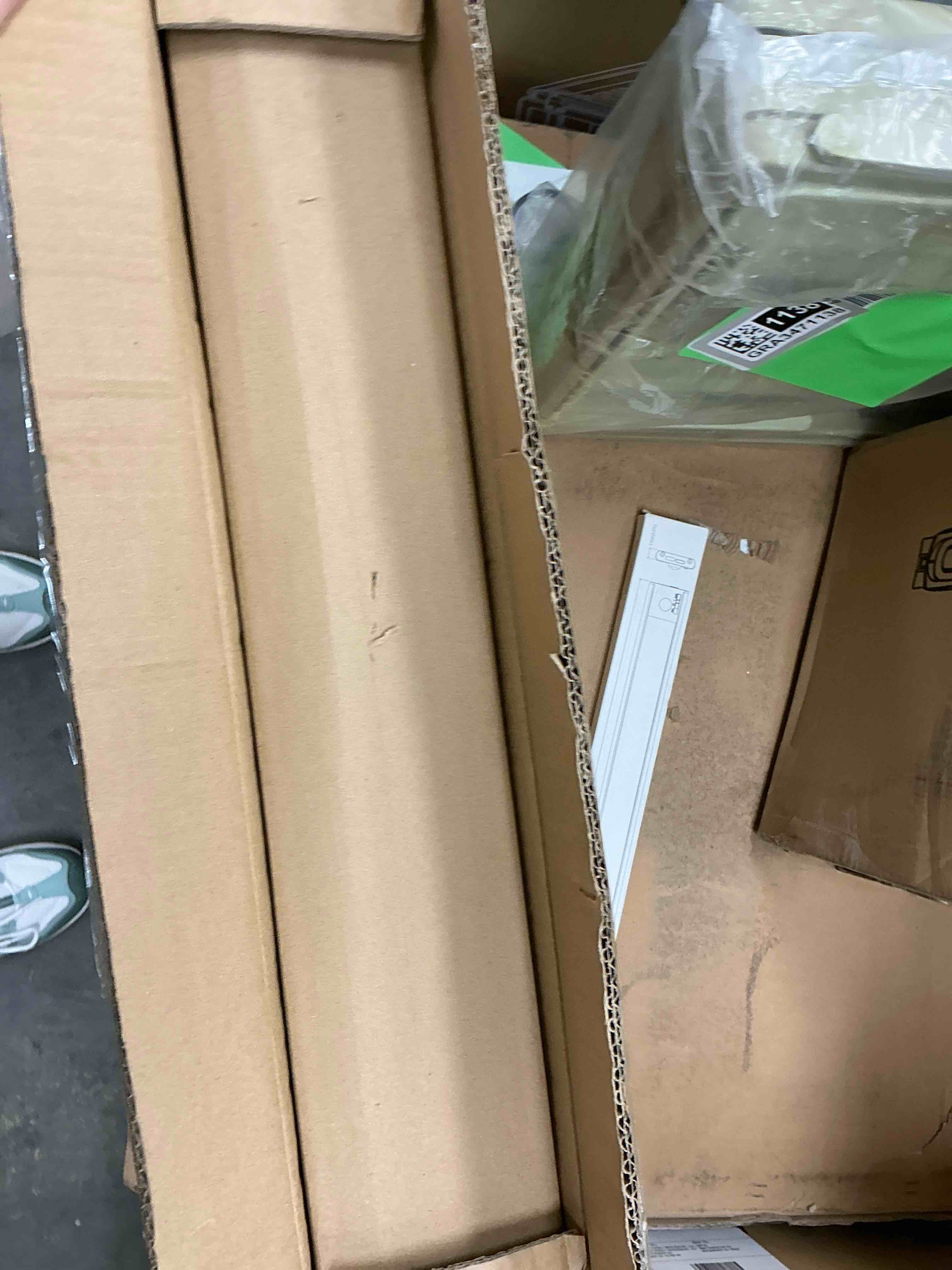 https://s3.amazonaws.com/lotting-images-prod/EmanualPiazza/PNK3440032_1756150240705.jpeg
