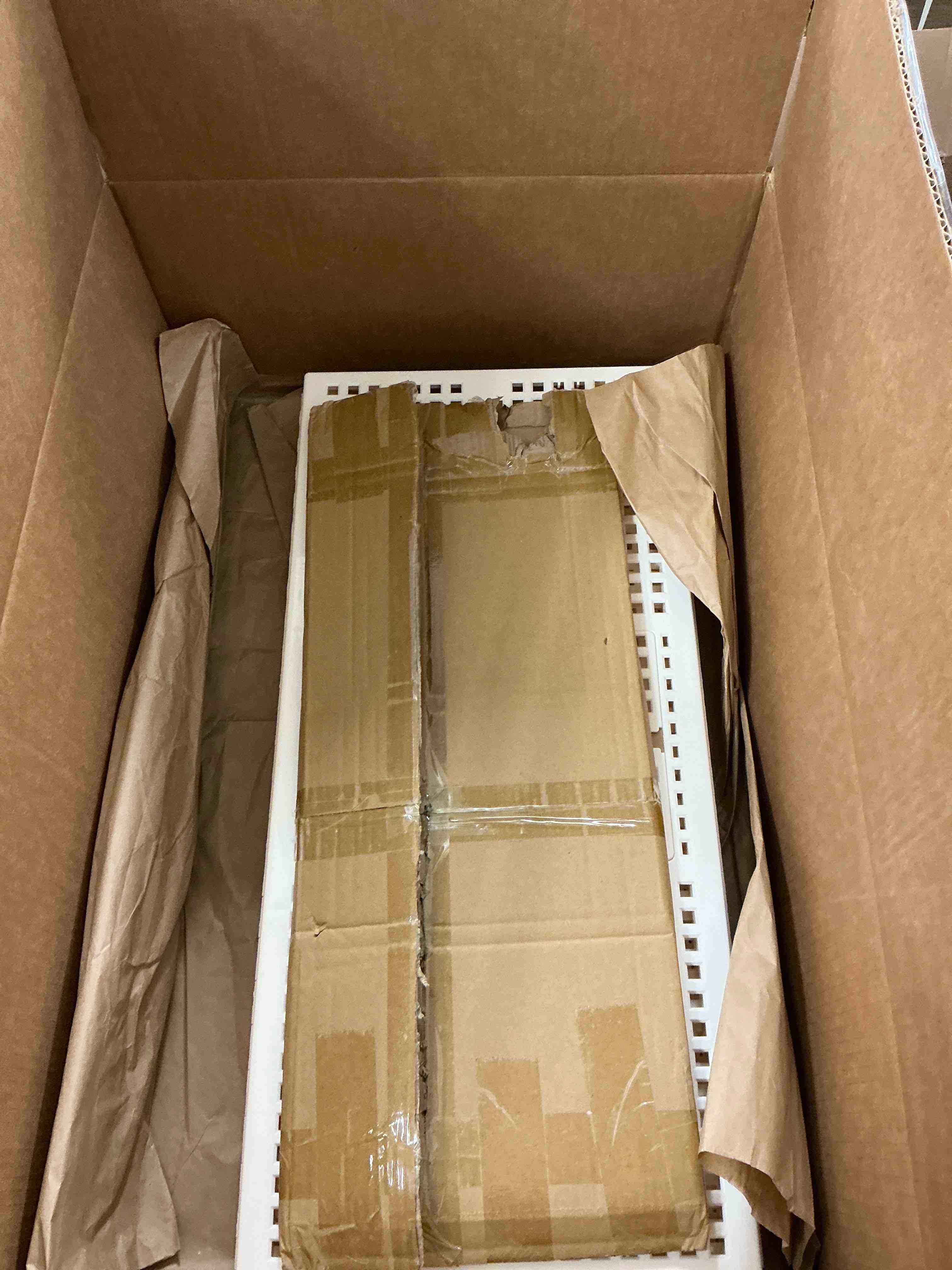 https://s3.amazonaws.com/lotting-images-prod/EmanualPiazza/PNK3440076_1756301780787.jpeg