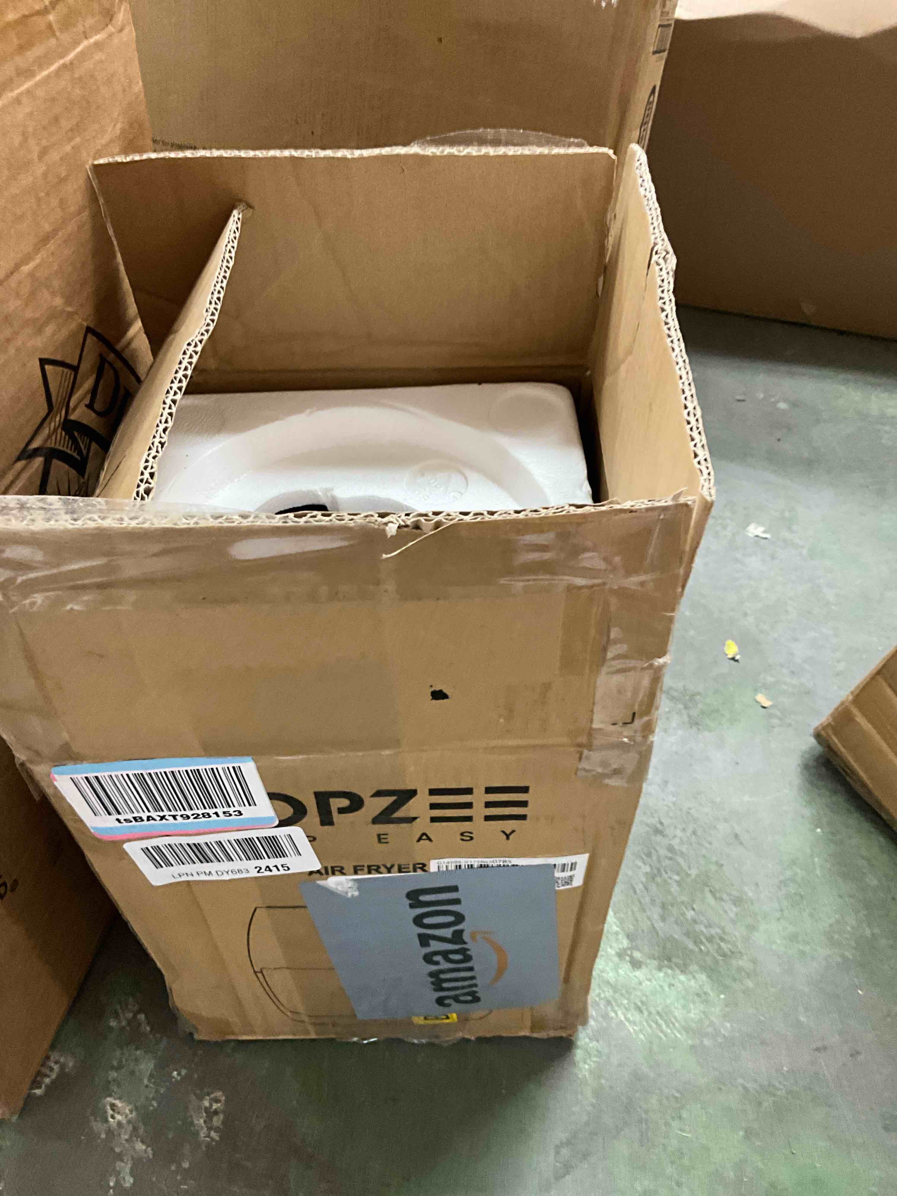 https://s3.amazonaws.com/lotting-images-prod/EmanualPiazza/PNK3440088_1756238128176.jpeg