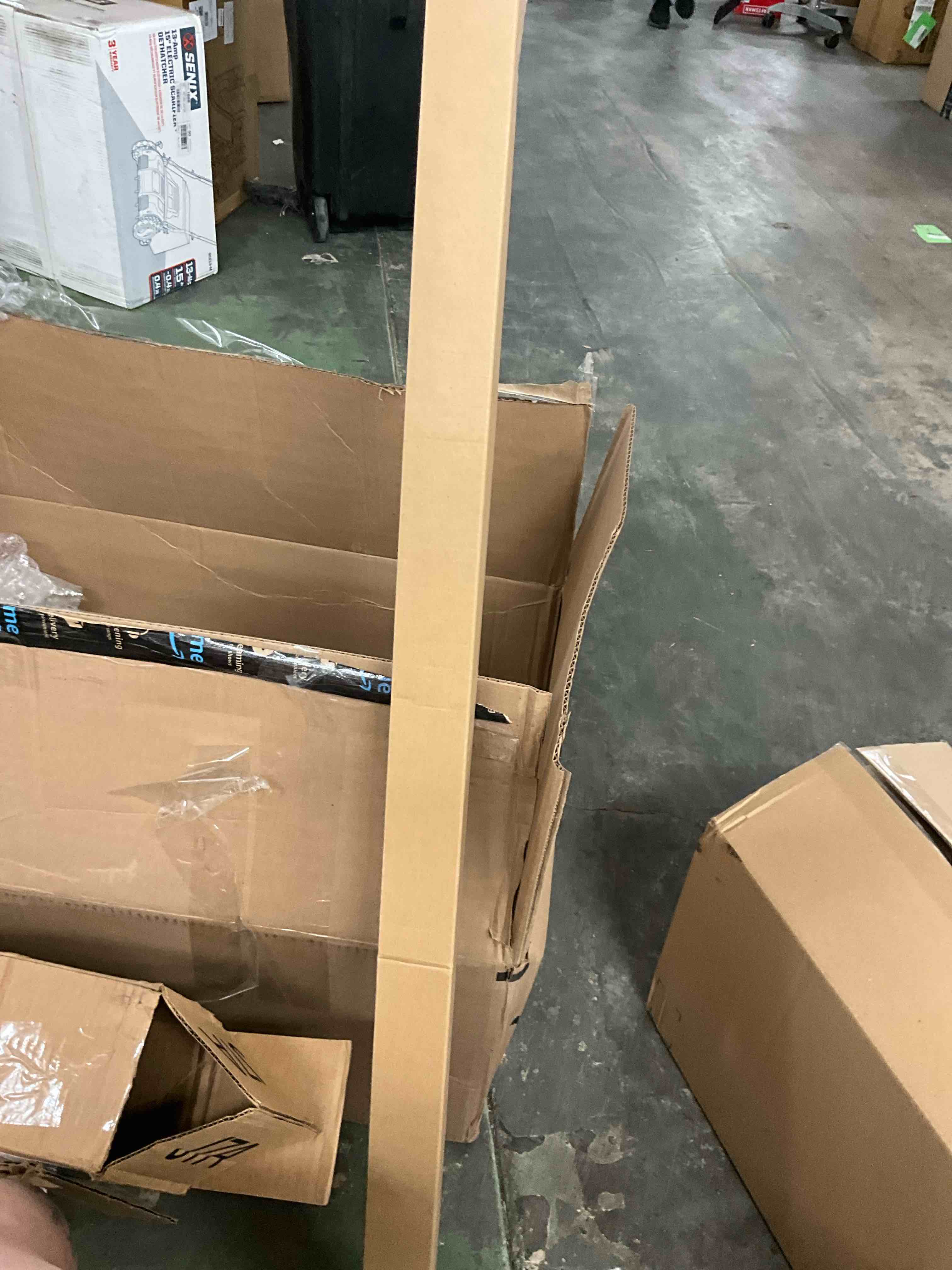 https://s3.amazonaws.com/lotting-images-prod/EmanualPiazza/PNK3440092_1756237048425.jpeg