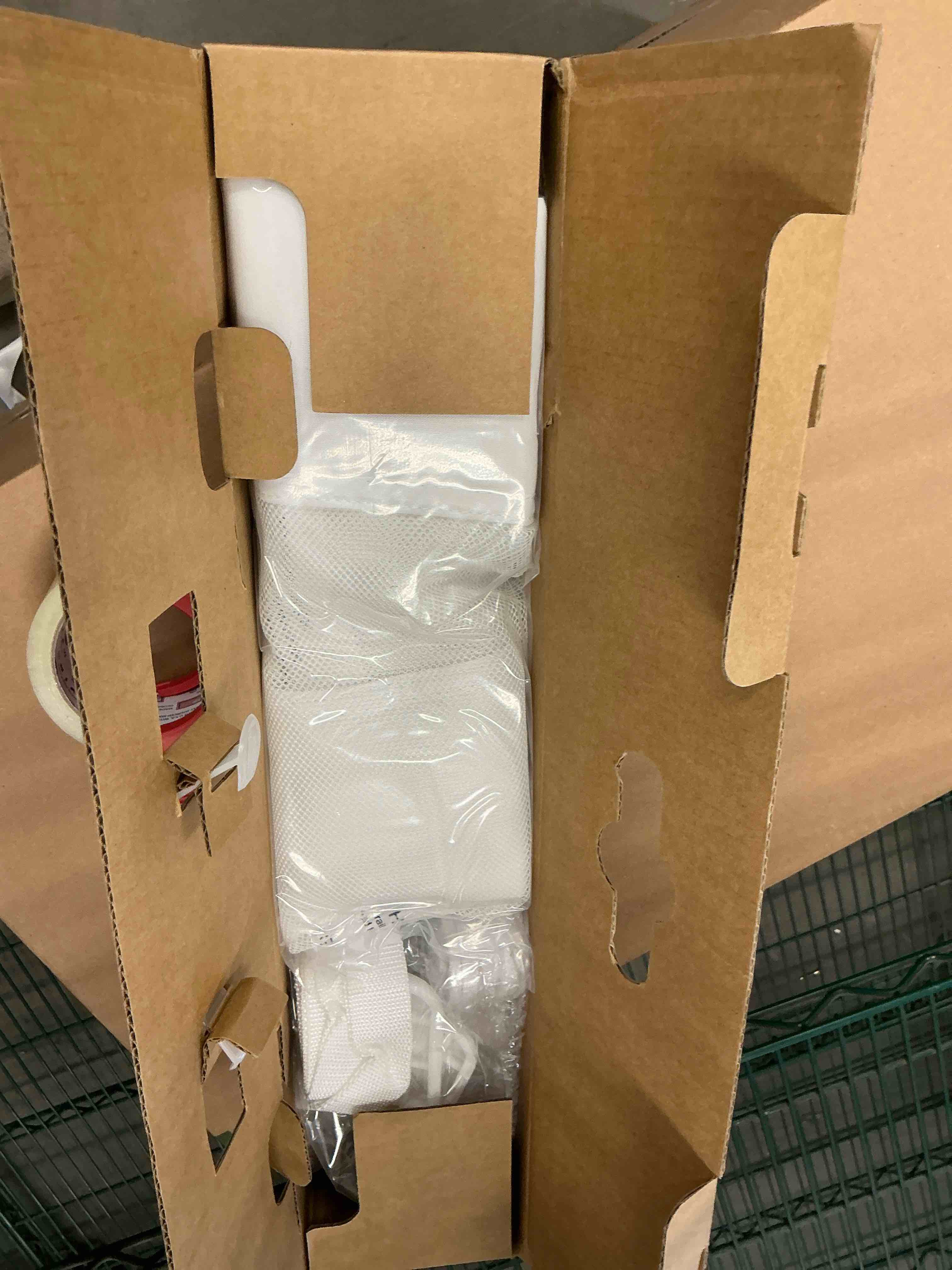 https://s3.amazonaws.com/lotting-images-prod/EmanualPiazza/PNK3440138_1756311011468.jpeg