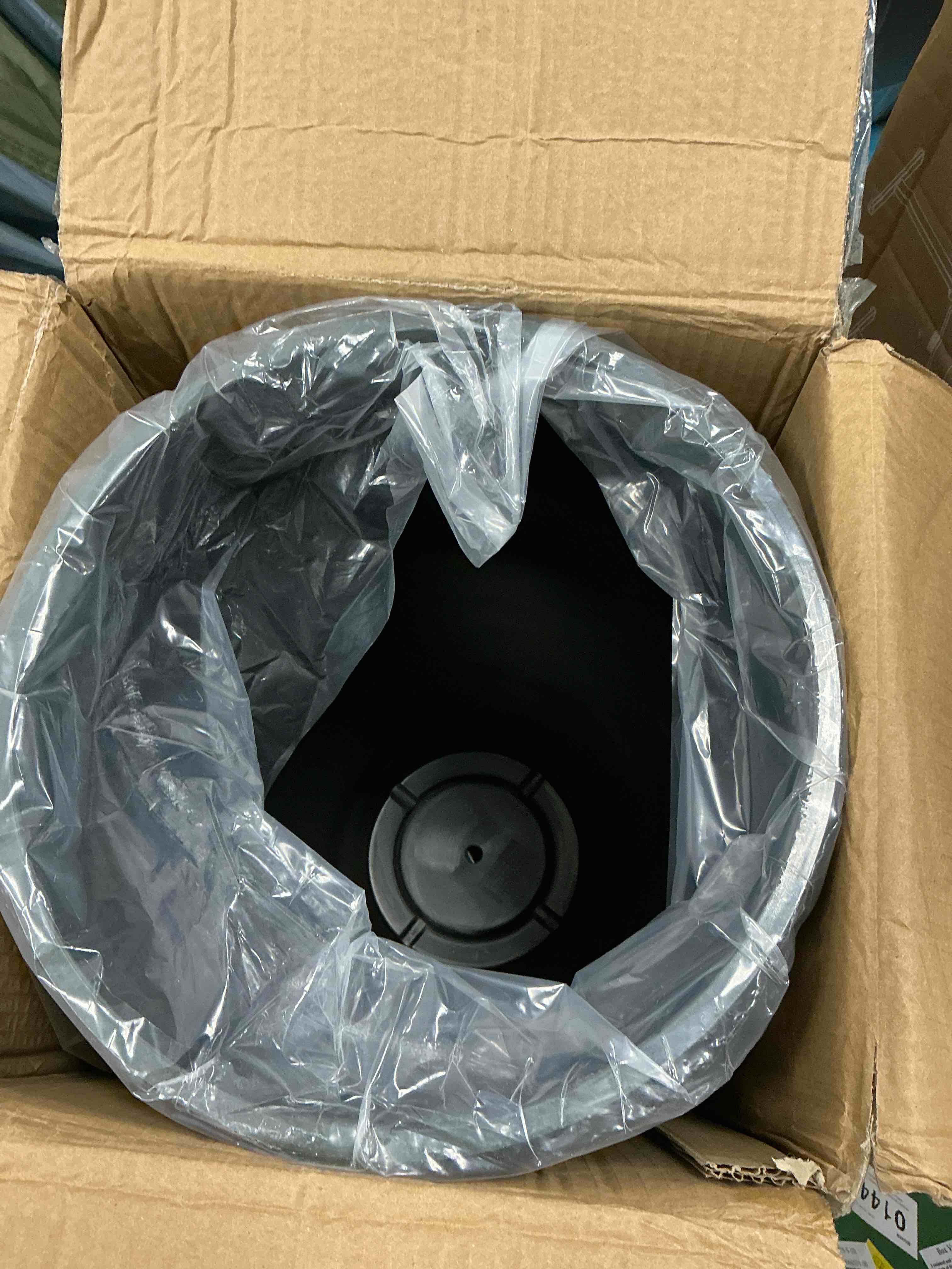 https://s3.amazonaws.com/lotting-images-prod/EmanualPiazza/PNK3440254_1756389092815.jpeg