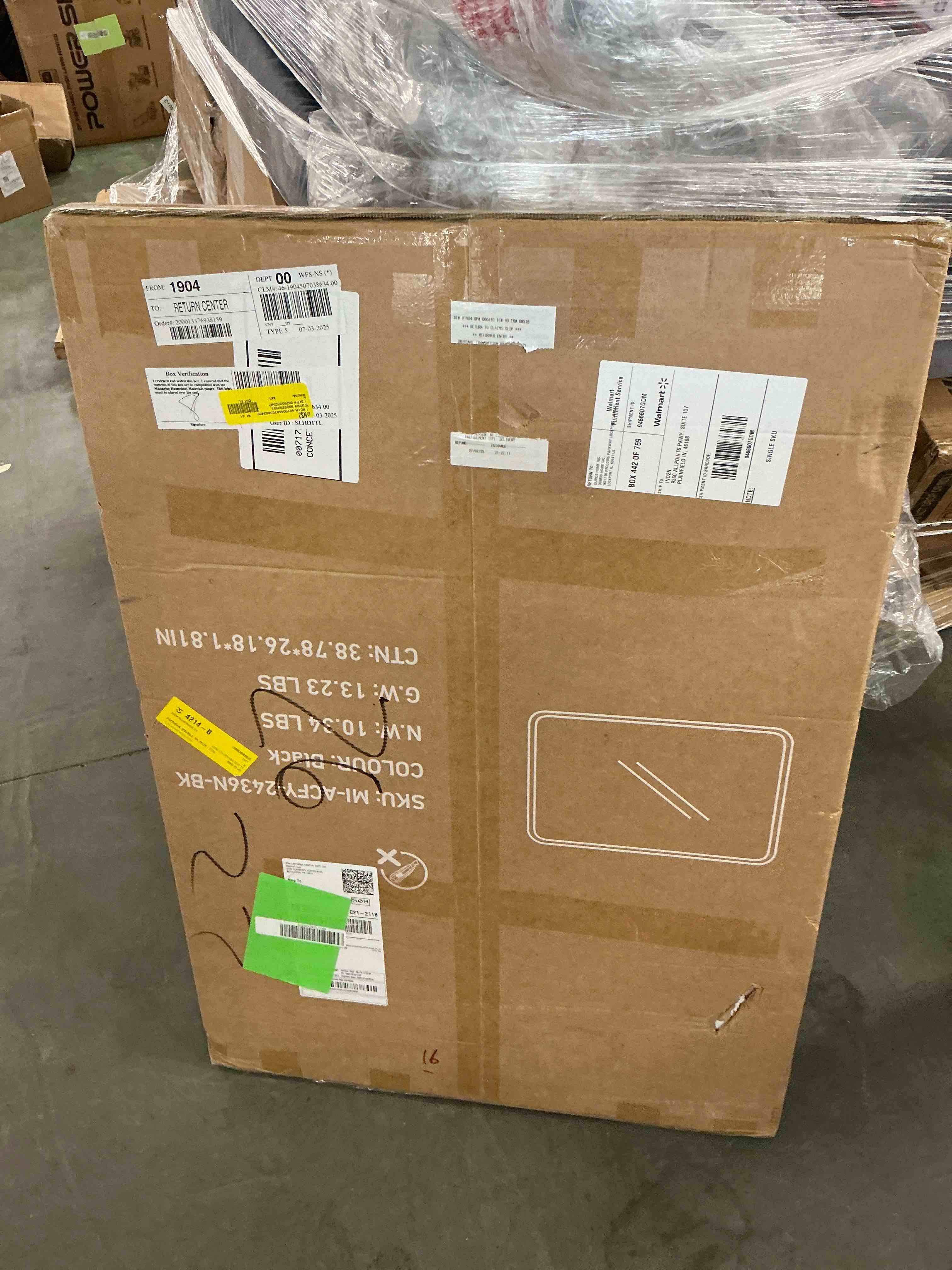 https://s3.amazonaws.com/lotting-images-prod/EmanualPiazza/PNK3440273_1756386379418.jpeg