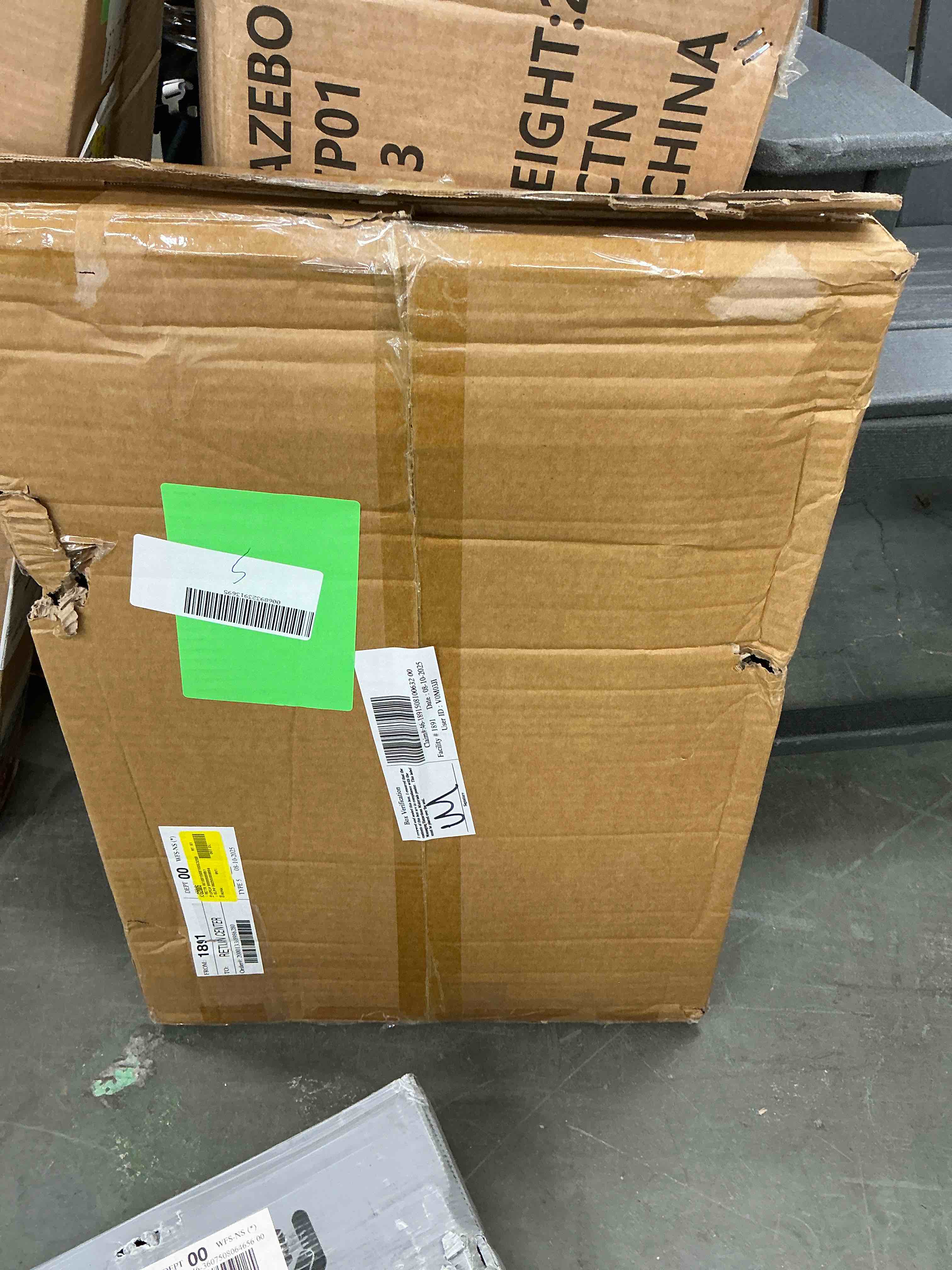https://s3.amazonaws.com/lotting-images-prod/EmanualPiazza/PNK3440322_1756470334482.jpeg