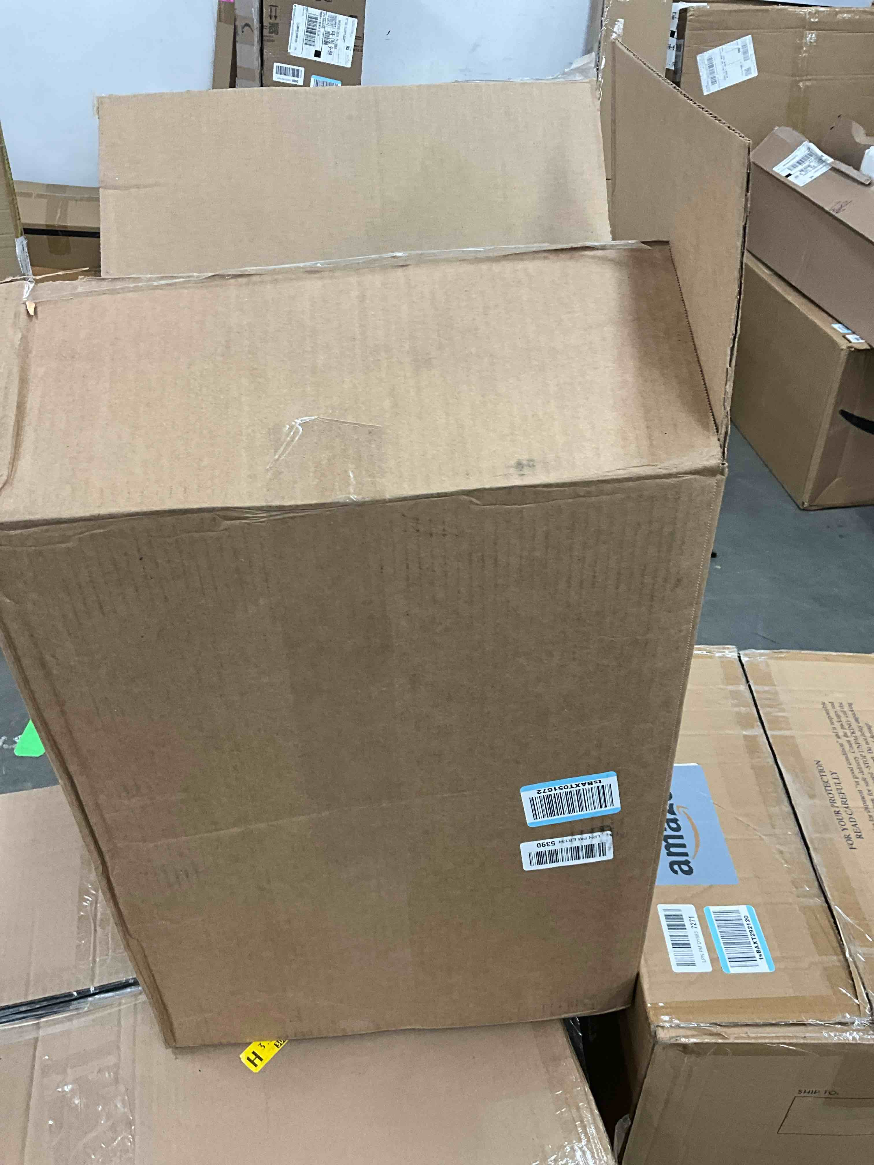 https://s3.amazonaws.com/lotting-images-prod/EmanualPiazza/PNK3440359_1756472672006.jpeg