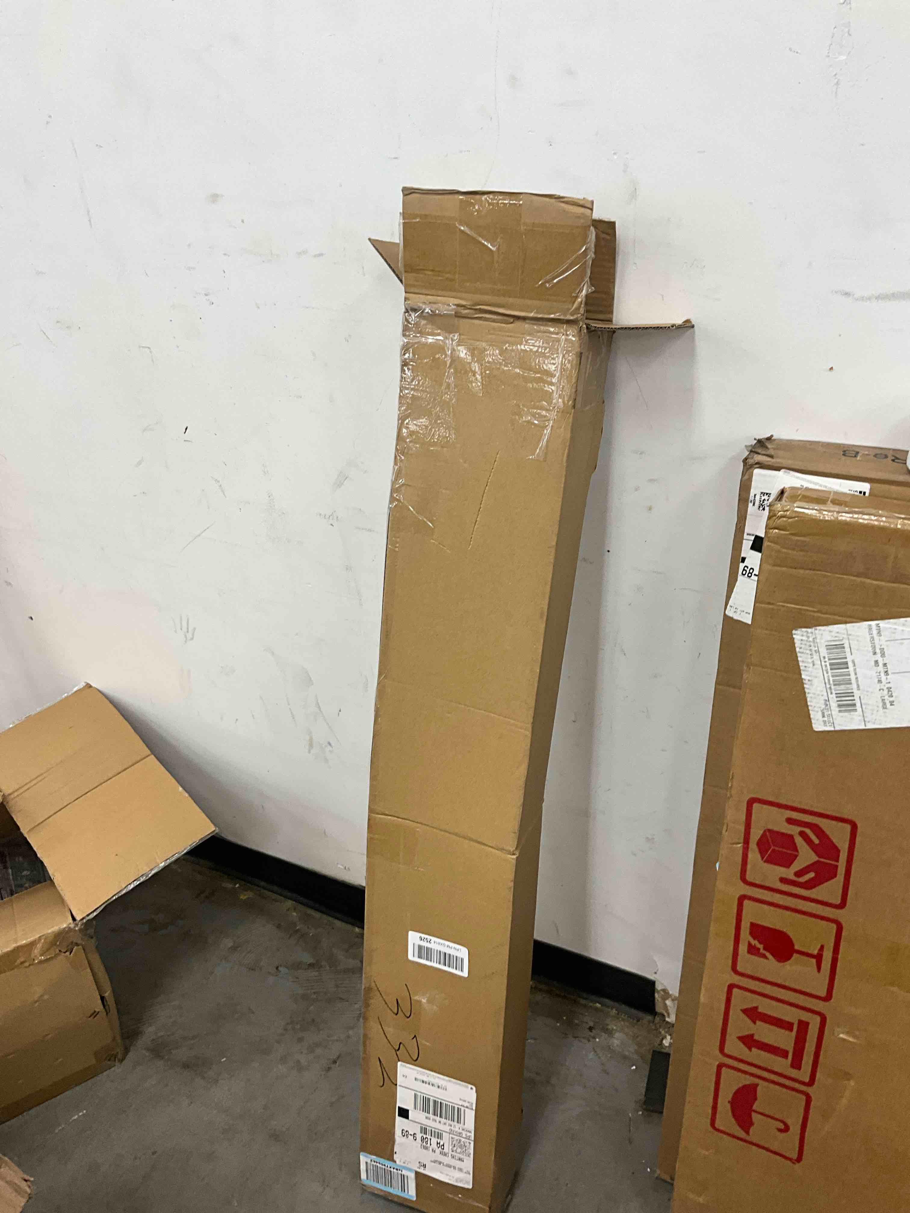 https://s3.amazonaws.com/lotting-images-prod/EmanualPiazza/PNK3440374_1756471555947.jpeg