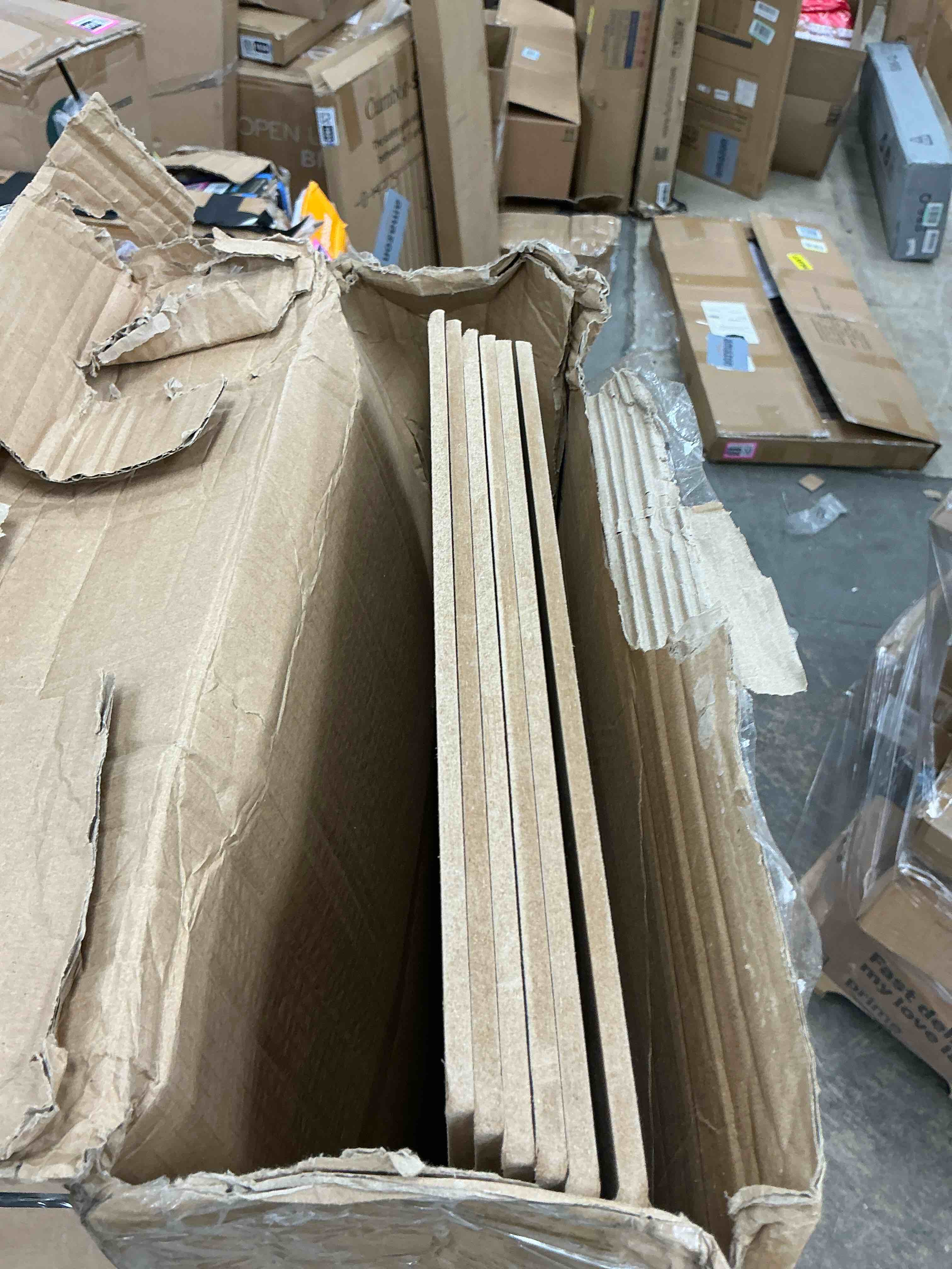 https://s3.amazonaws.com/lotting-images-prod/EmanualPiazza/PNK3440420_1756569949440.jpeg
