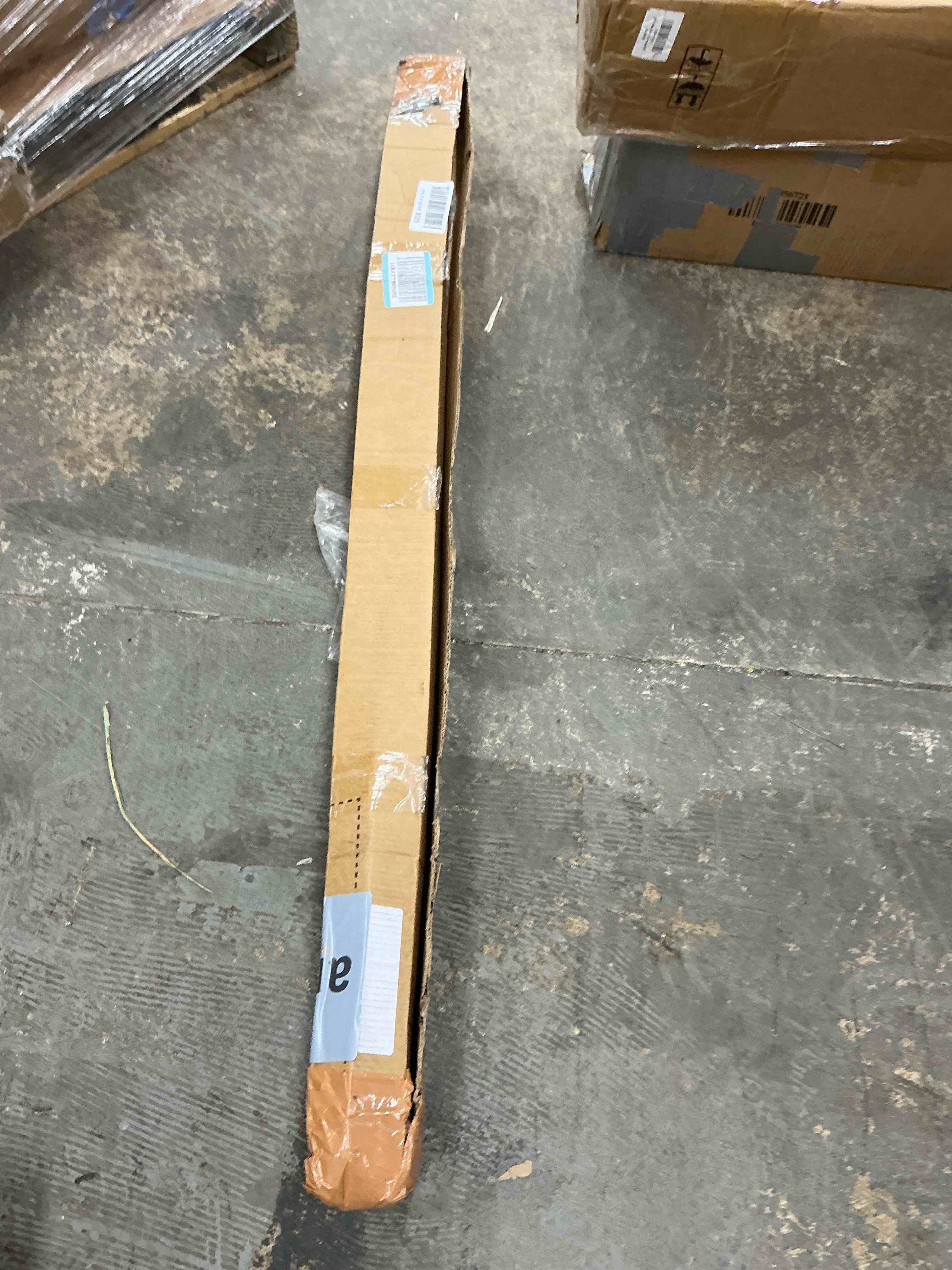 https://s3.amazonaws.com/lotting-images-prod/EmanualPiazza/PNK3440425_1756569309349.jpeg