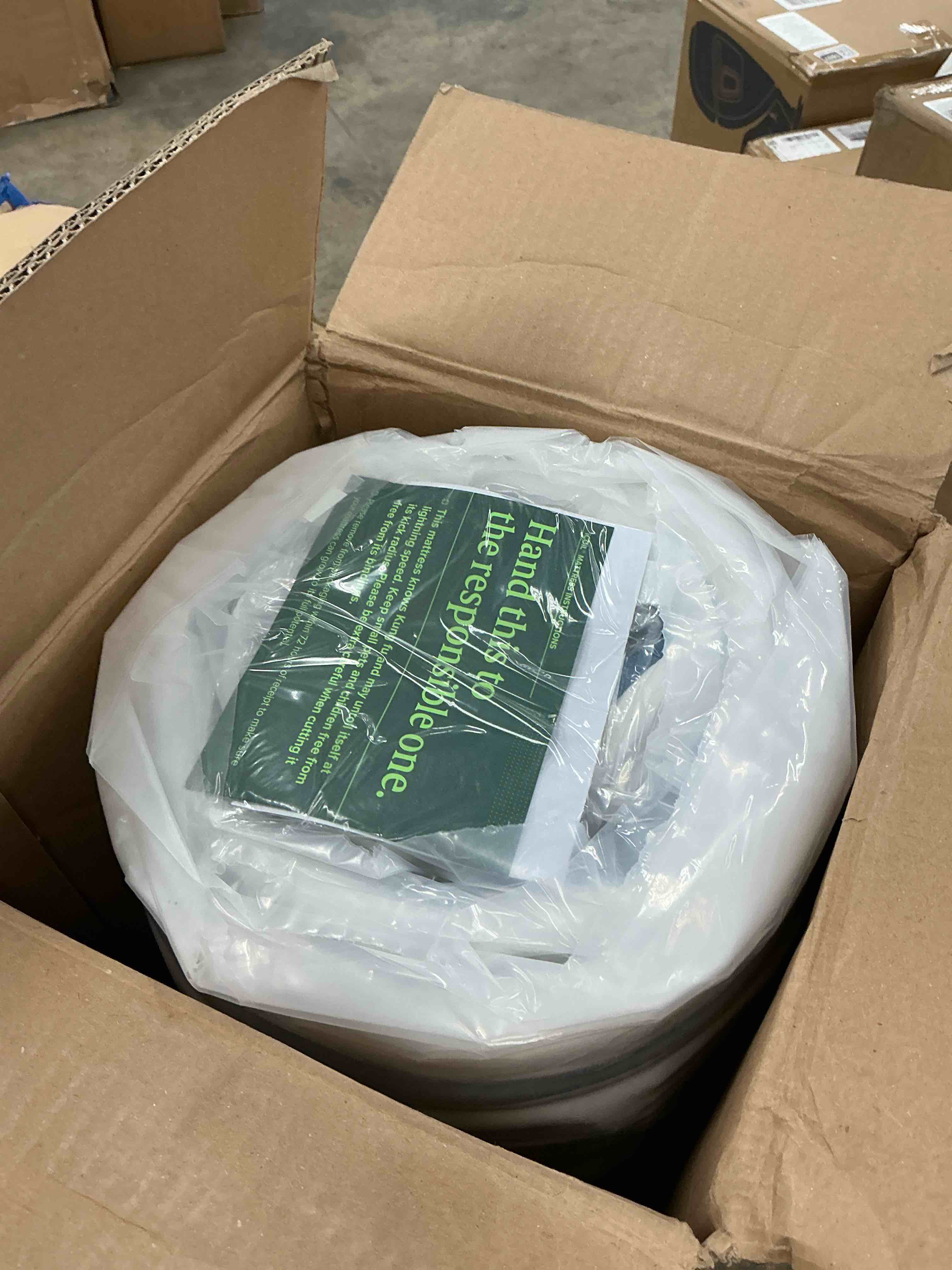 https://s3.amazonaws.com/lotting-images-prod/EmanualPiazza/PNK3440434_1756568254751.jpeg